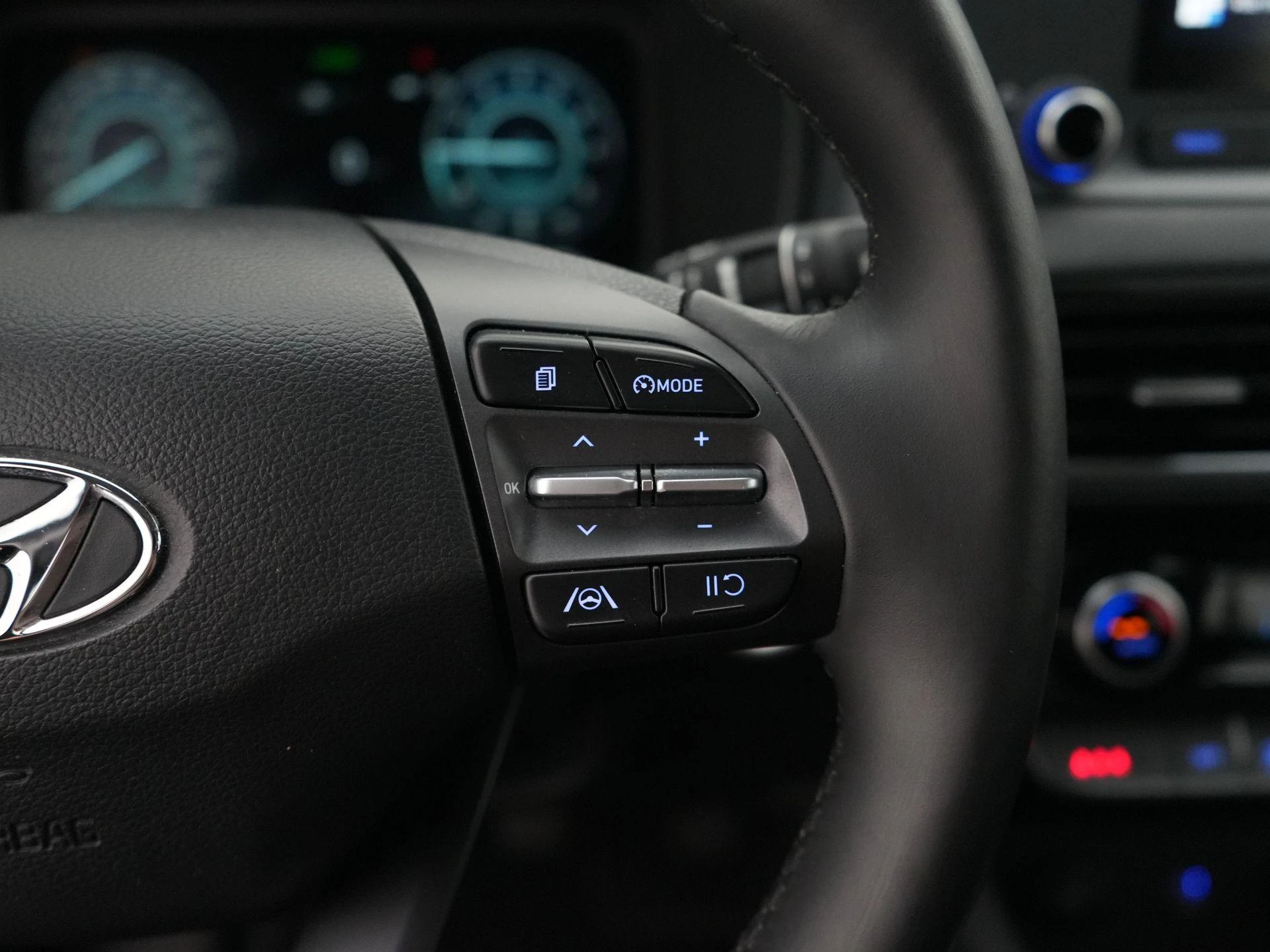 Hyundai-Kona-image-13