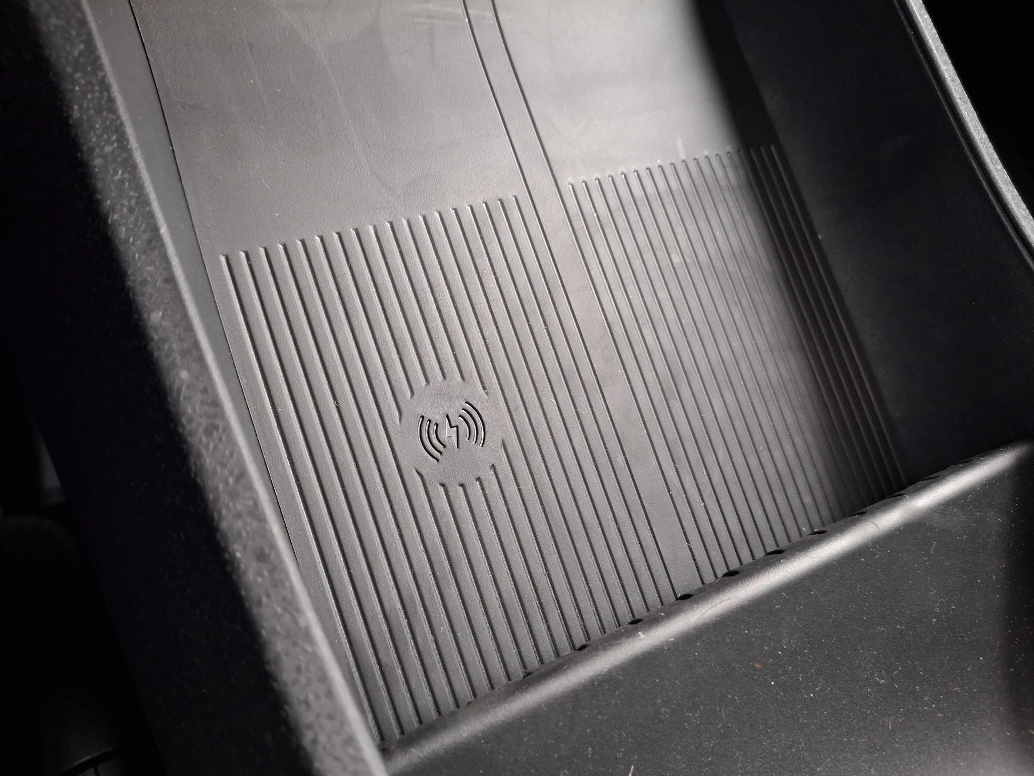 Volvo-EX30-image-28