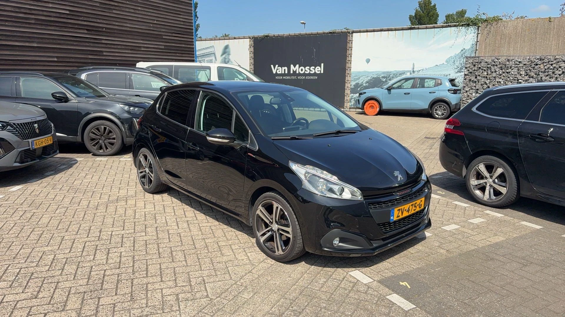 Peugeot-208-image-4