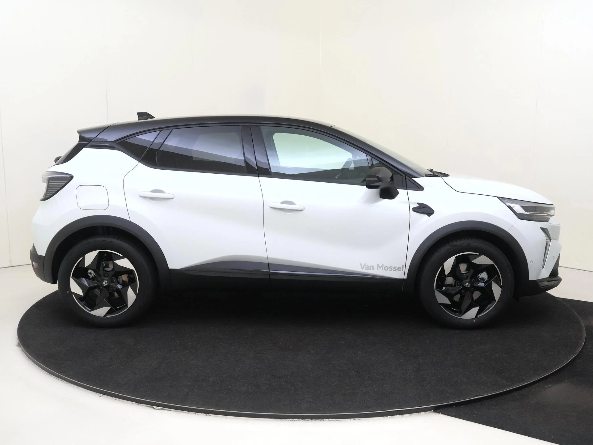 Renault-Captur-image-7