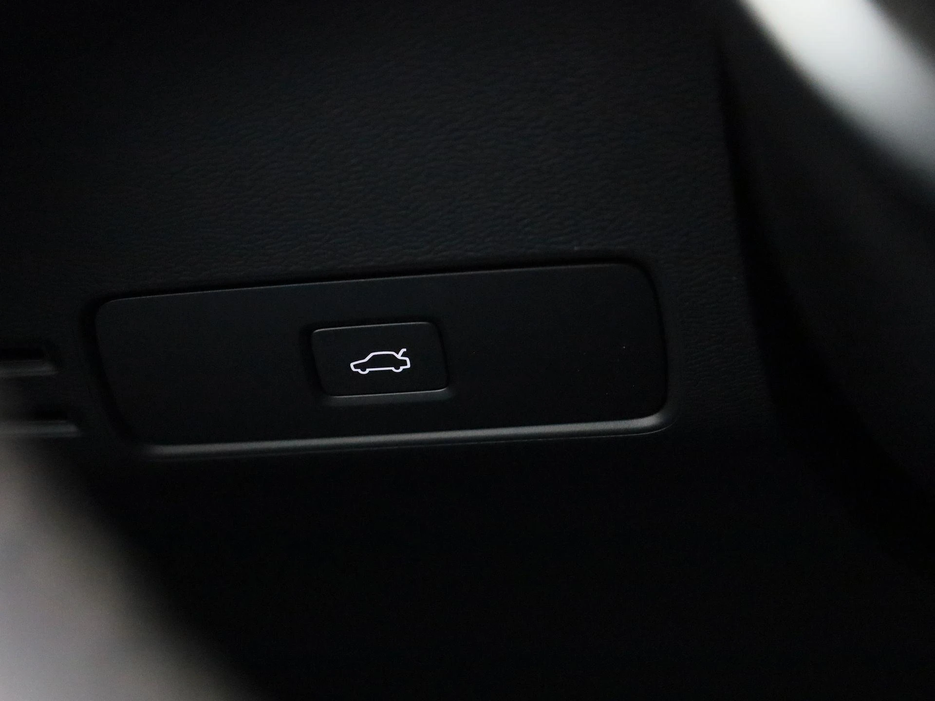 Volvo-XC40-image-22