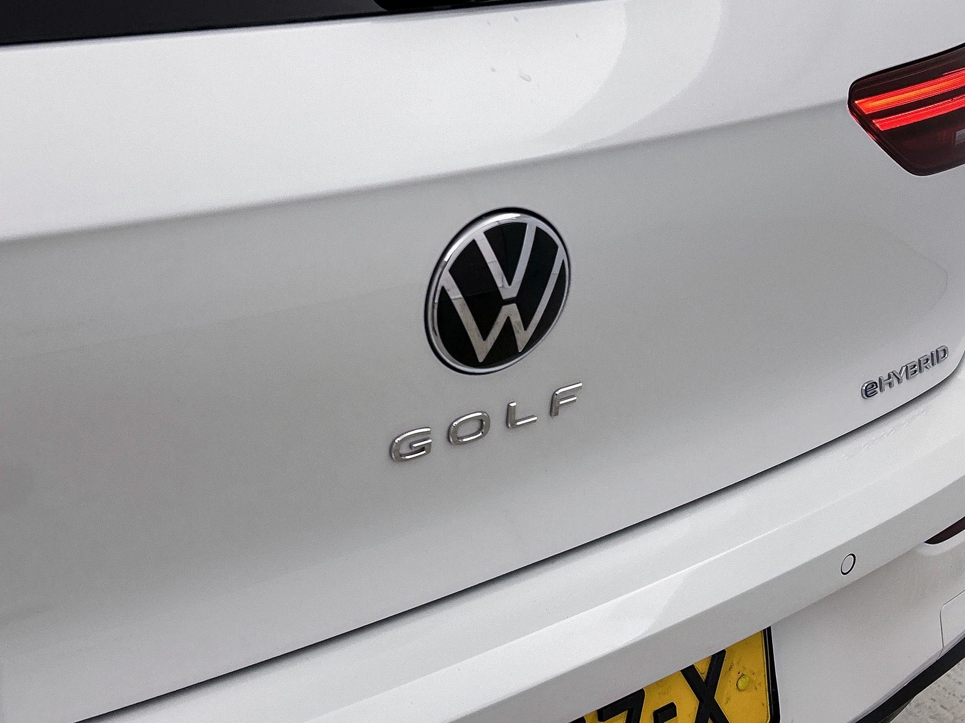 Volkswagen-Golf-image-20