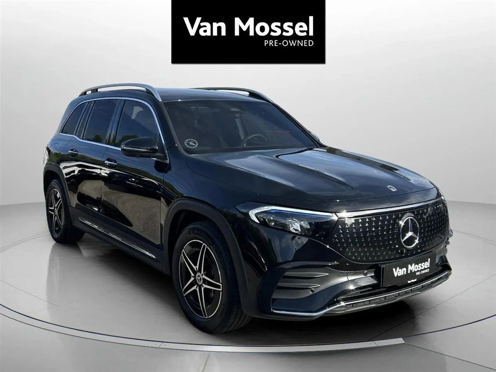 Mercedes-Benz-EQB-image-2
