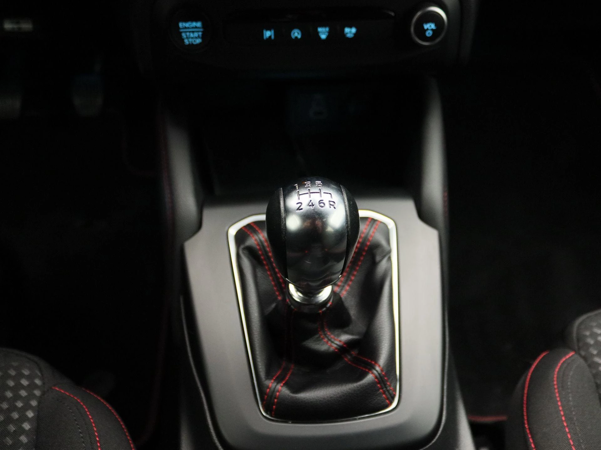 Ford-Focus-image-11