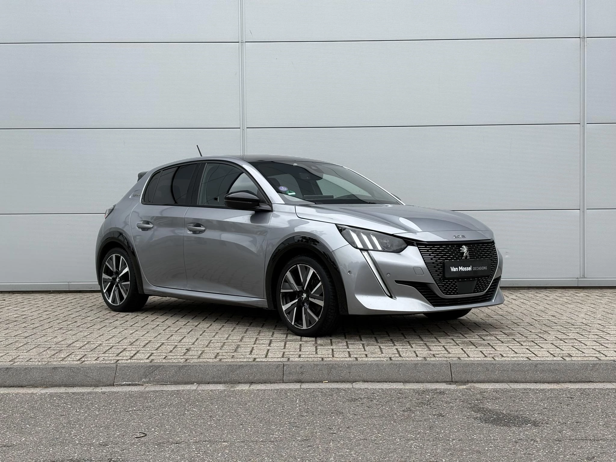 Peugeot-208-image-7
