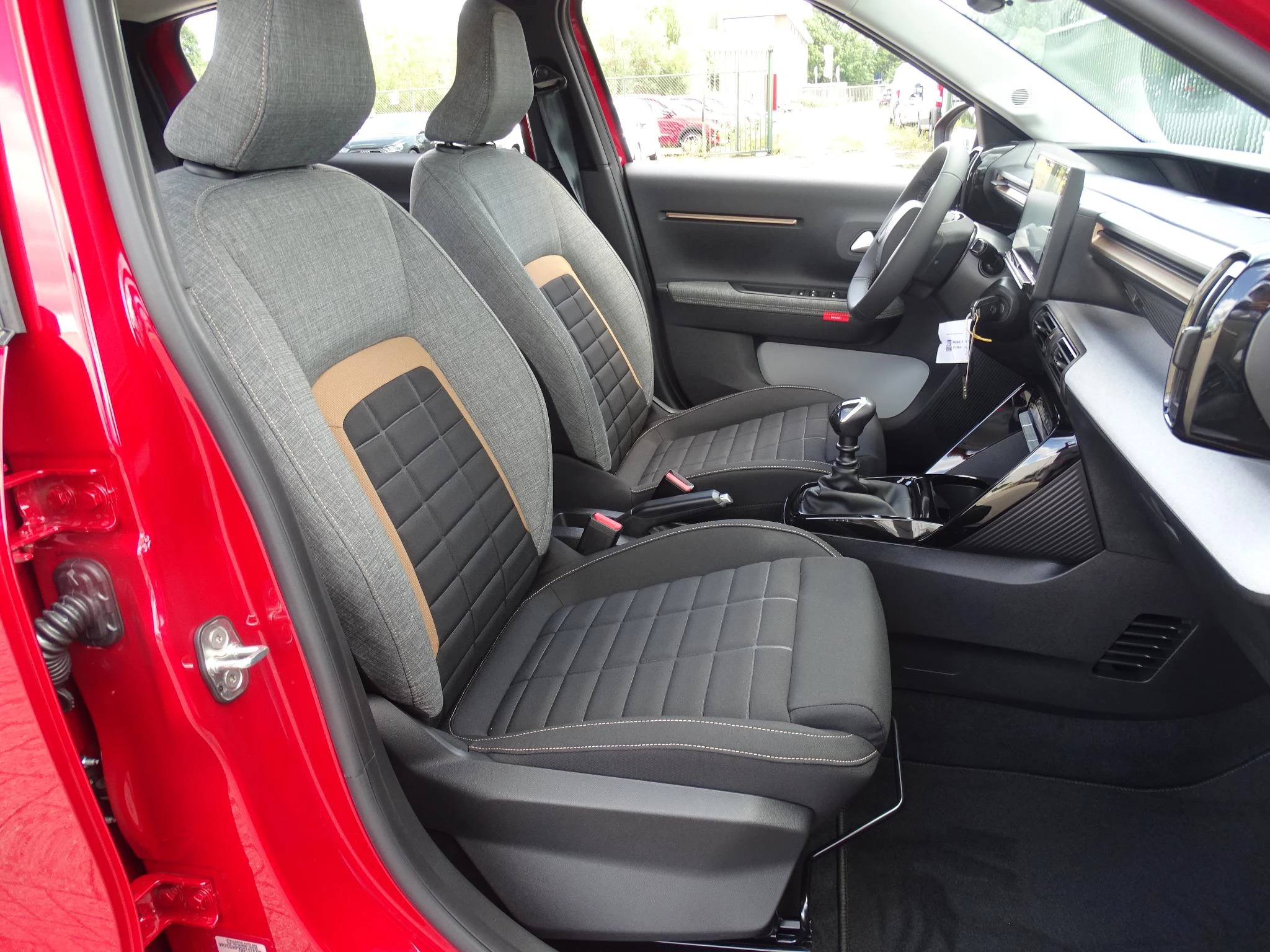 Citroën C3 Aircross 1.2 T PLUS