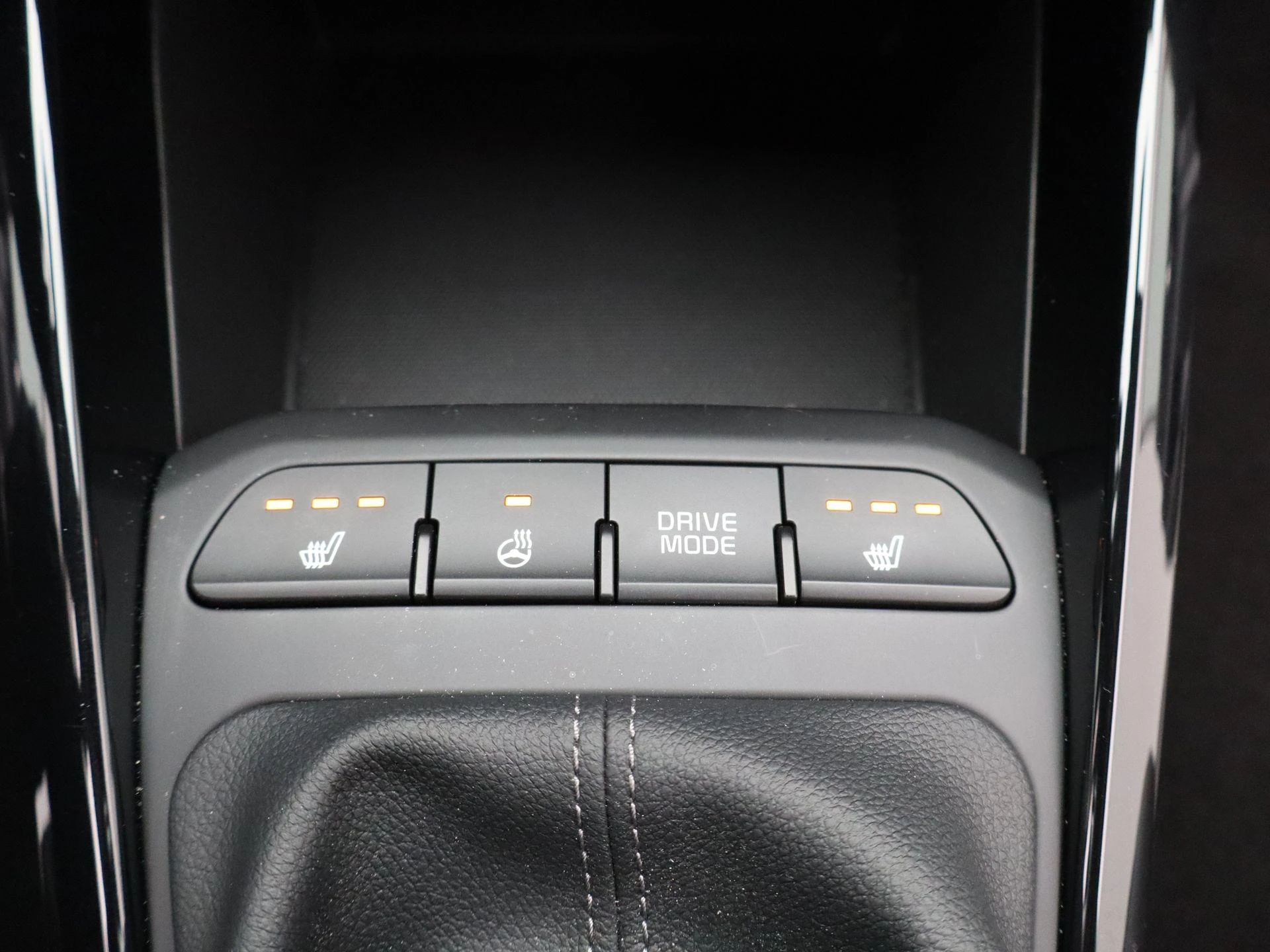 Kia-Stonic-image-24