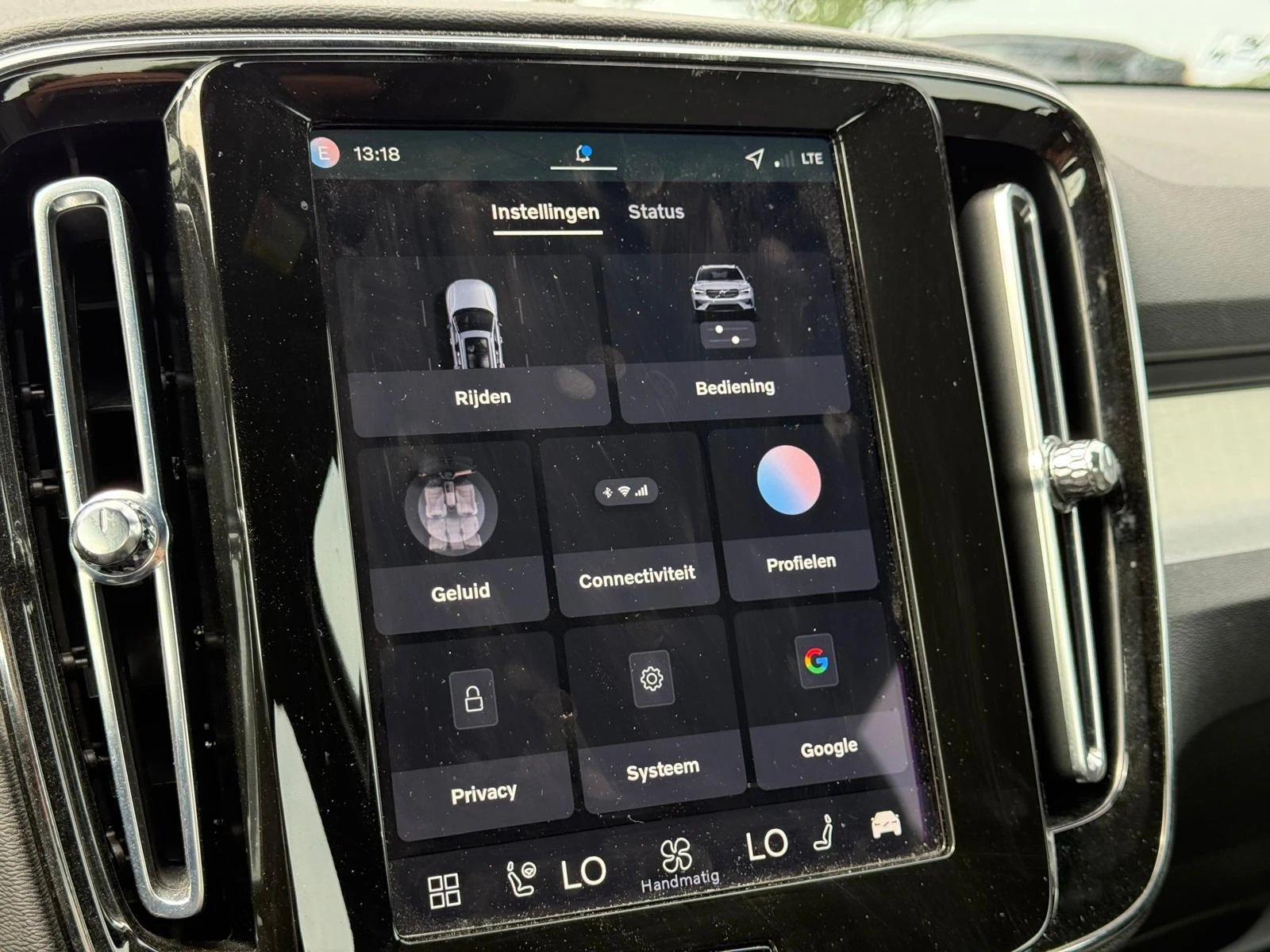 Volvo-XC40-image-24