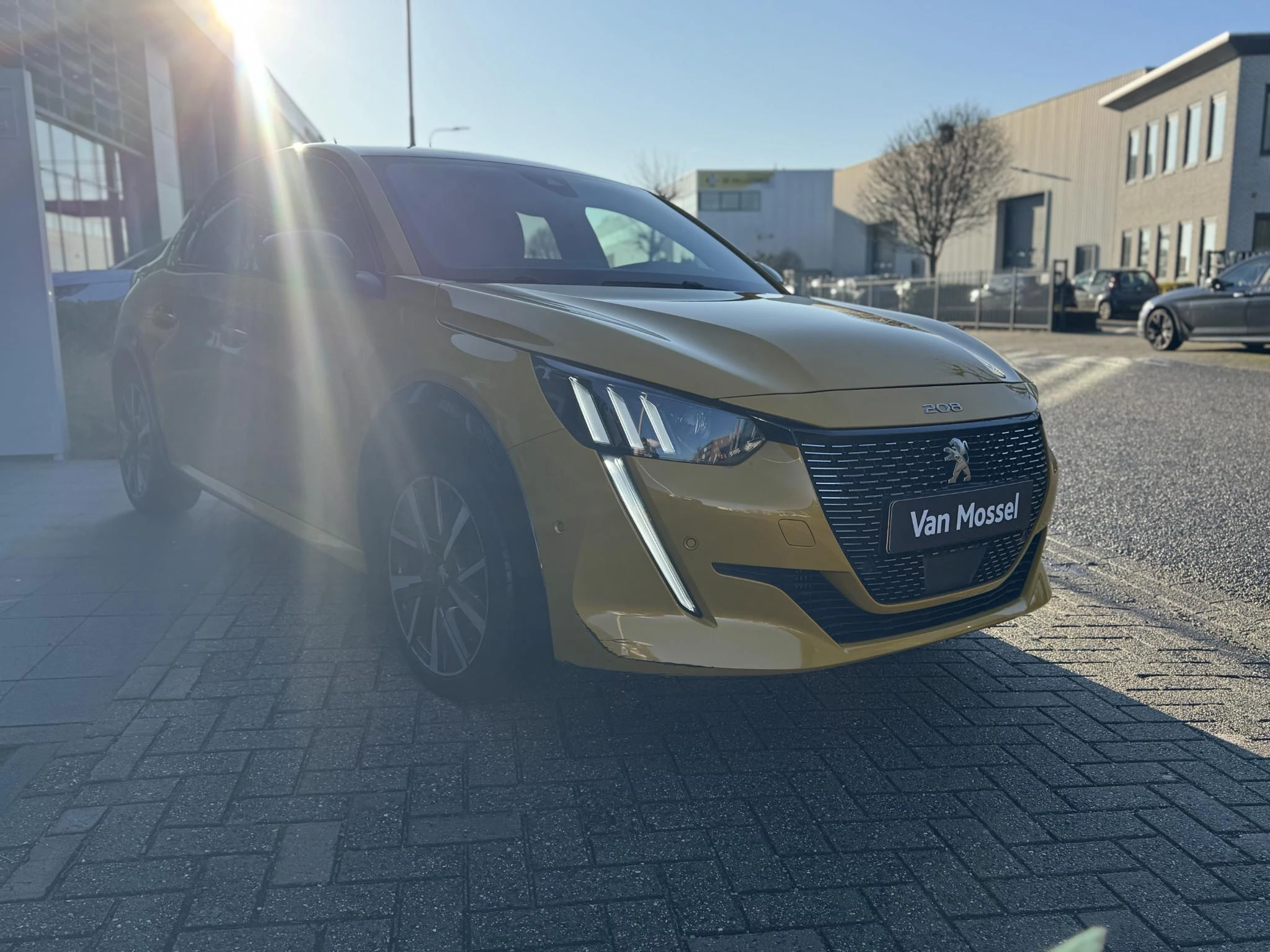 Peugeot-208-image-6