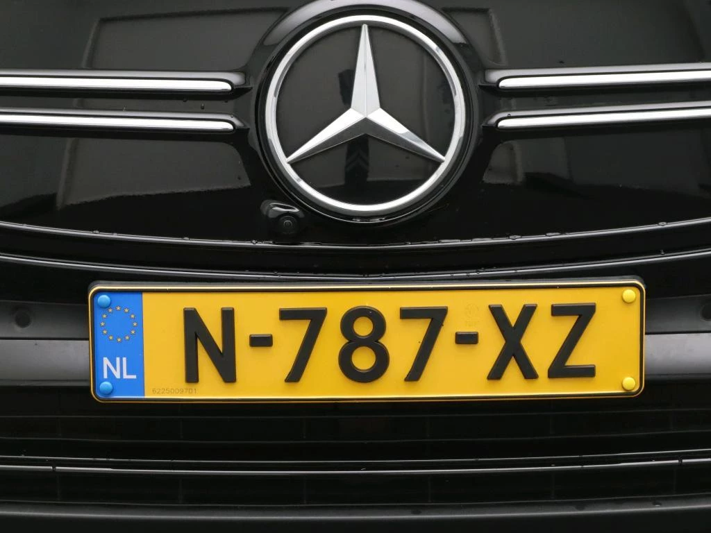 Mercedes-Benz EQA 250 Business Solution AMG 67 kWh