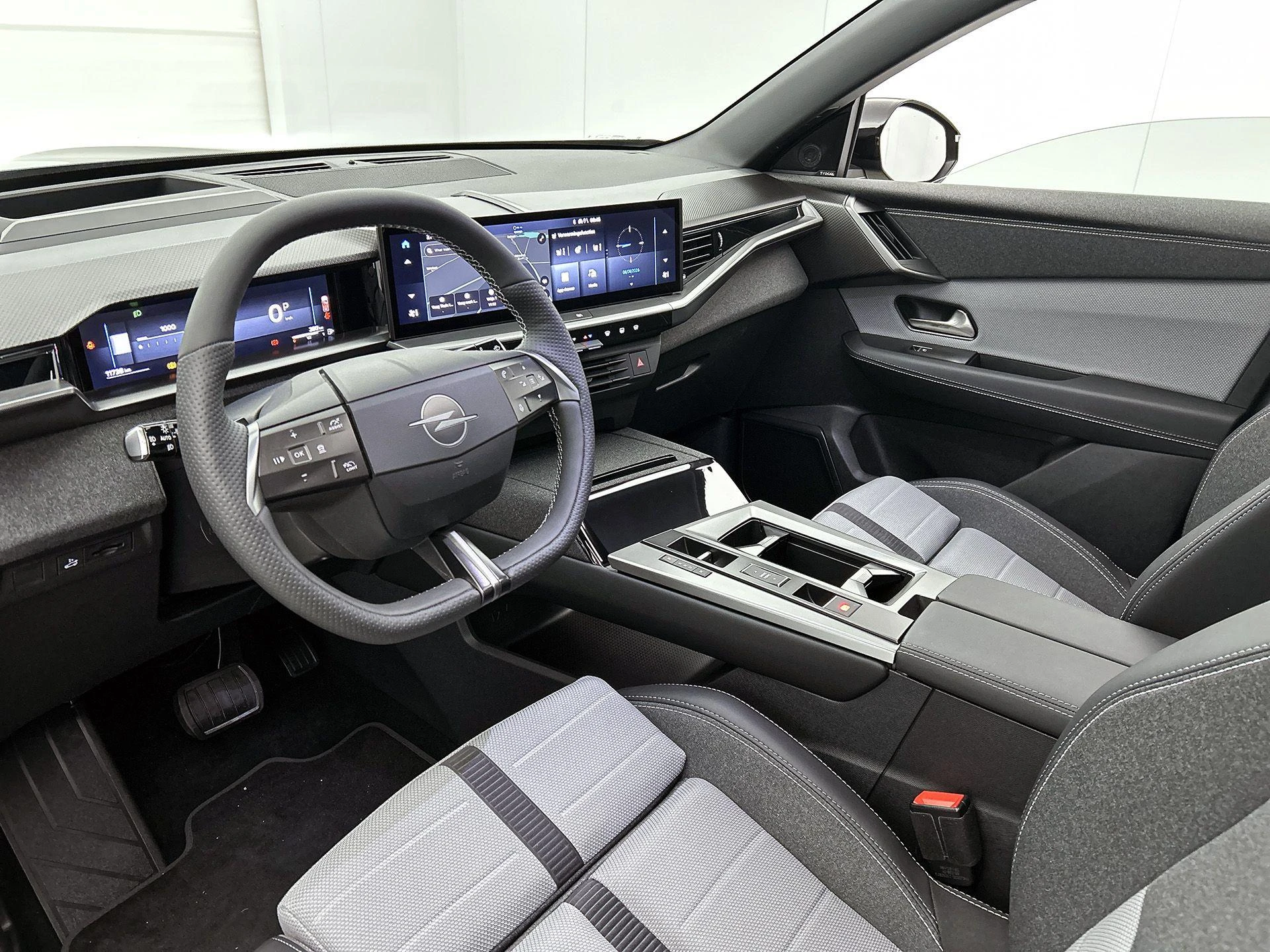 Opel-Grandland-image-17