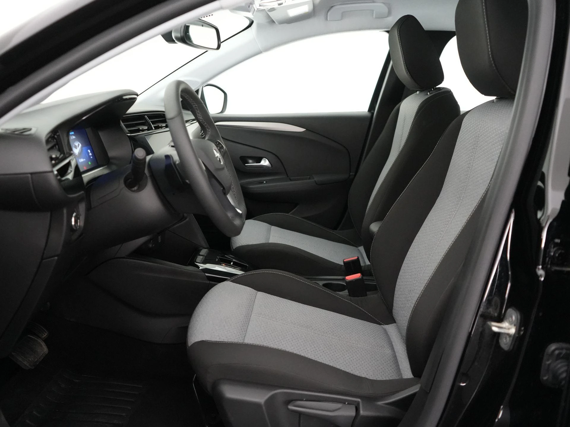 Opel-Corsa-image-13