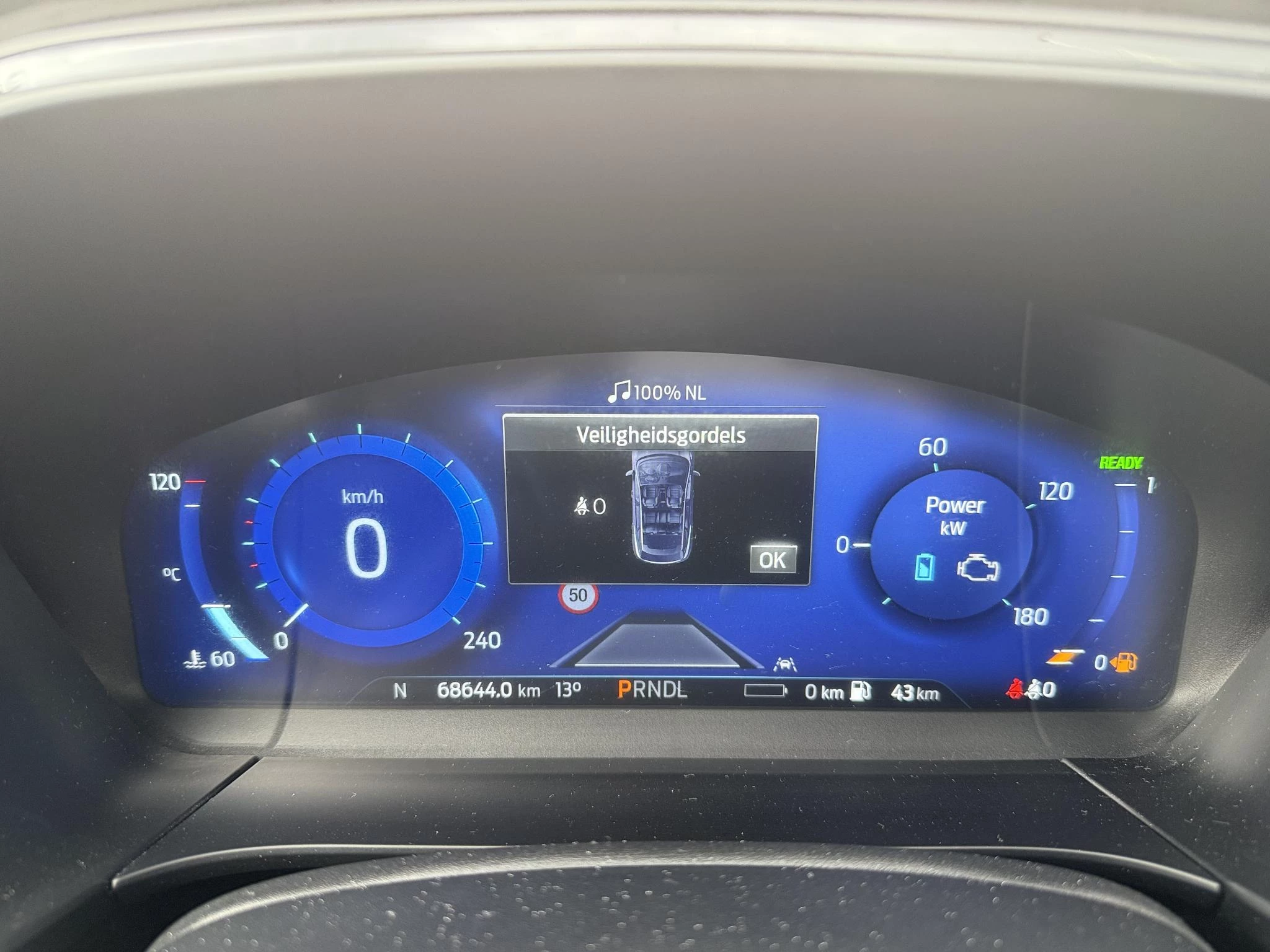 Ford-Kuga-image-21