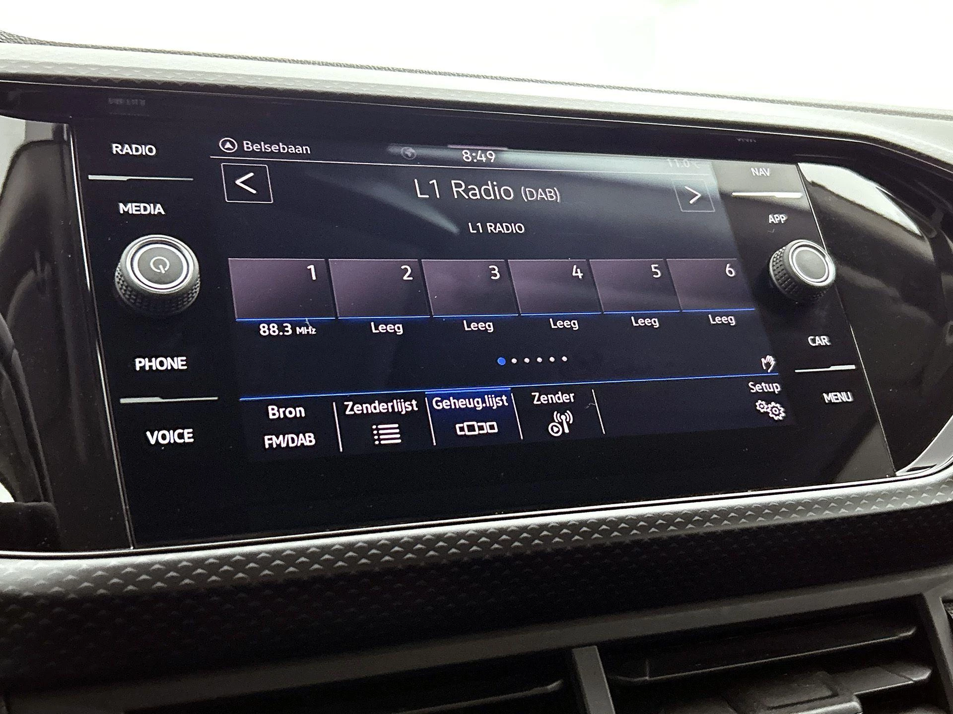 Volkswagen-T-Cross-image-6