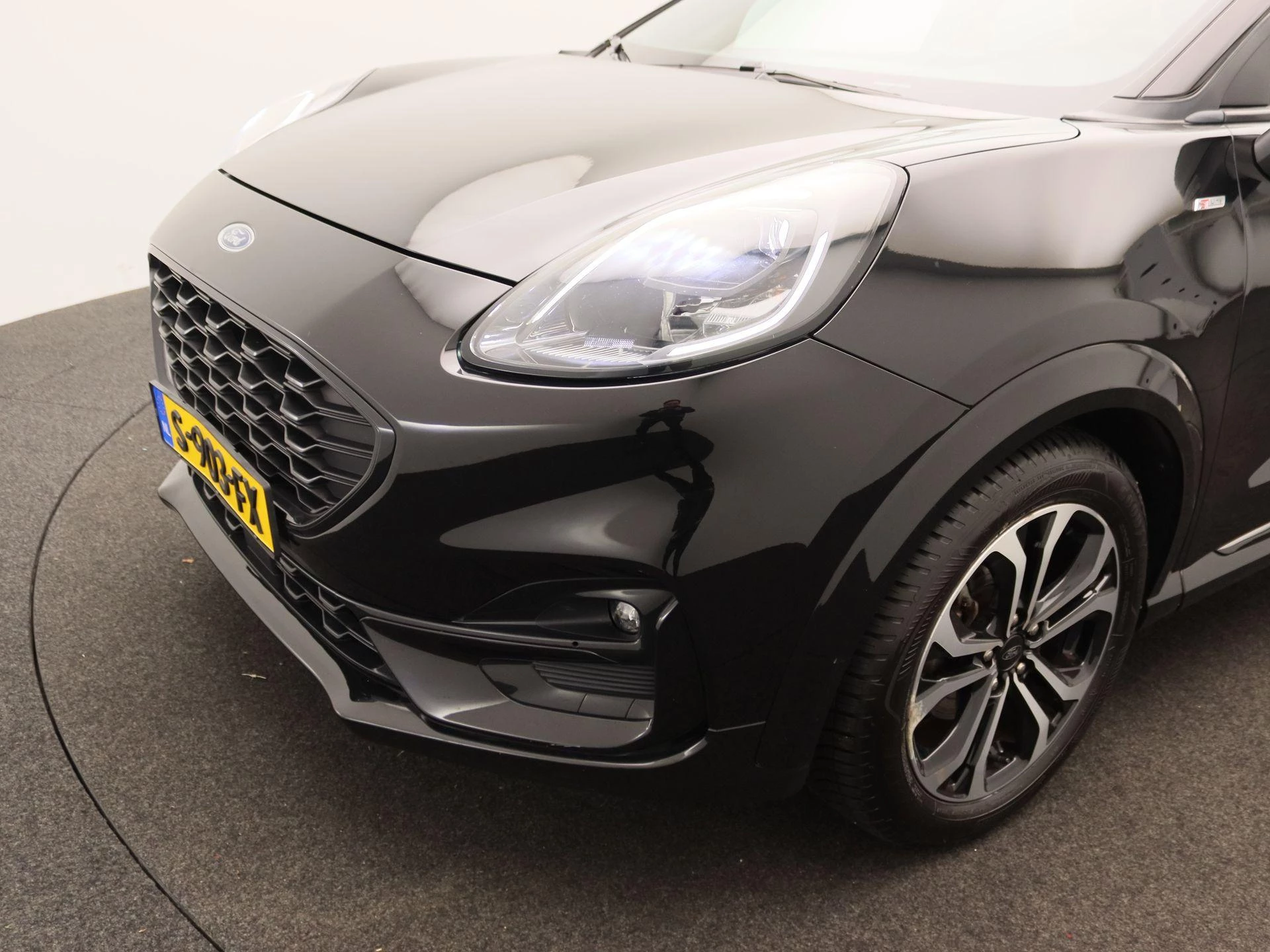 Ford Puma 1.0 EcoBoost Hybrid ST-Line