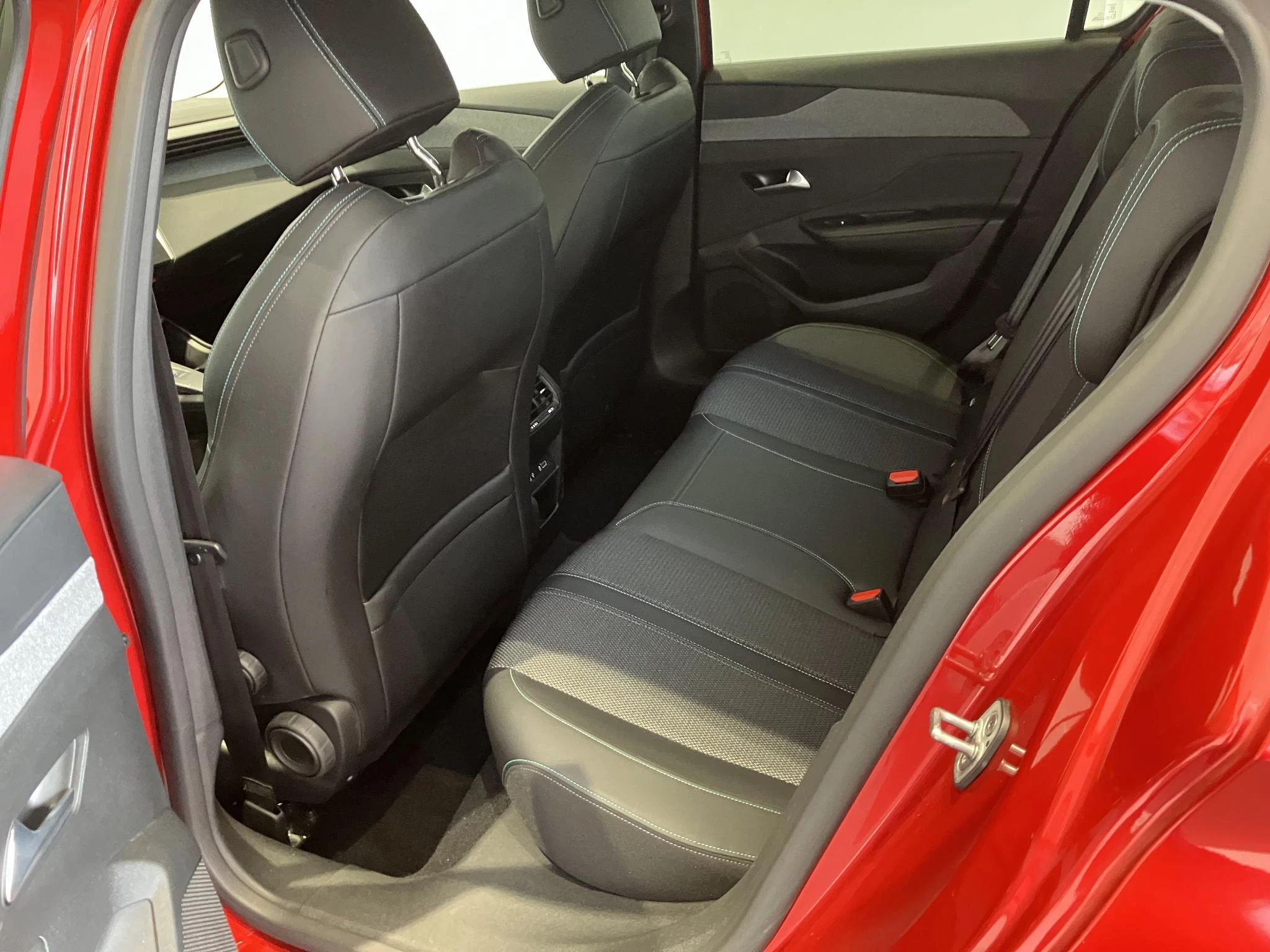 Peugeot-308-image-10