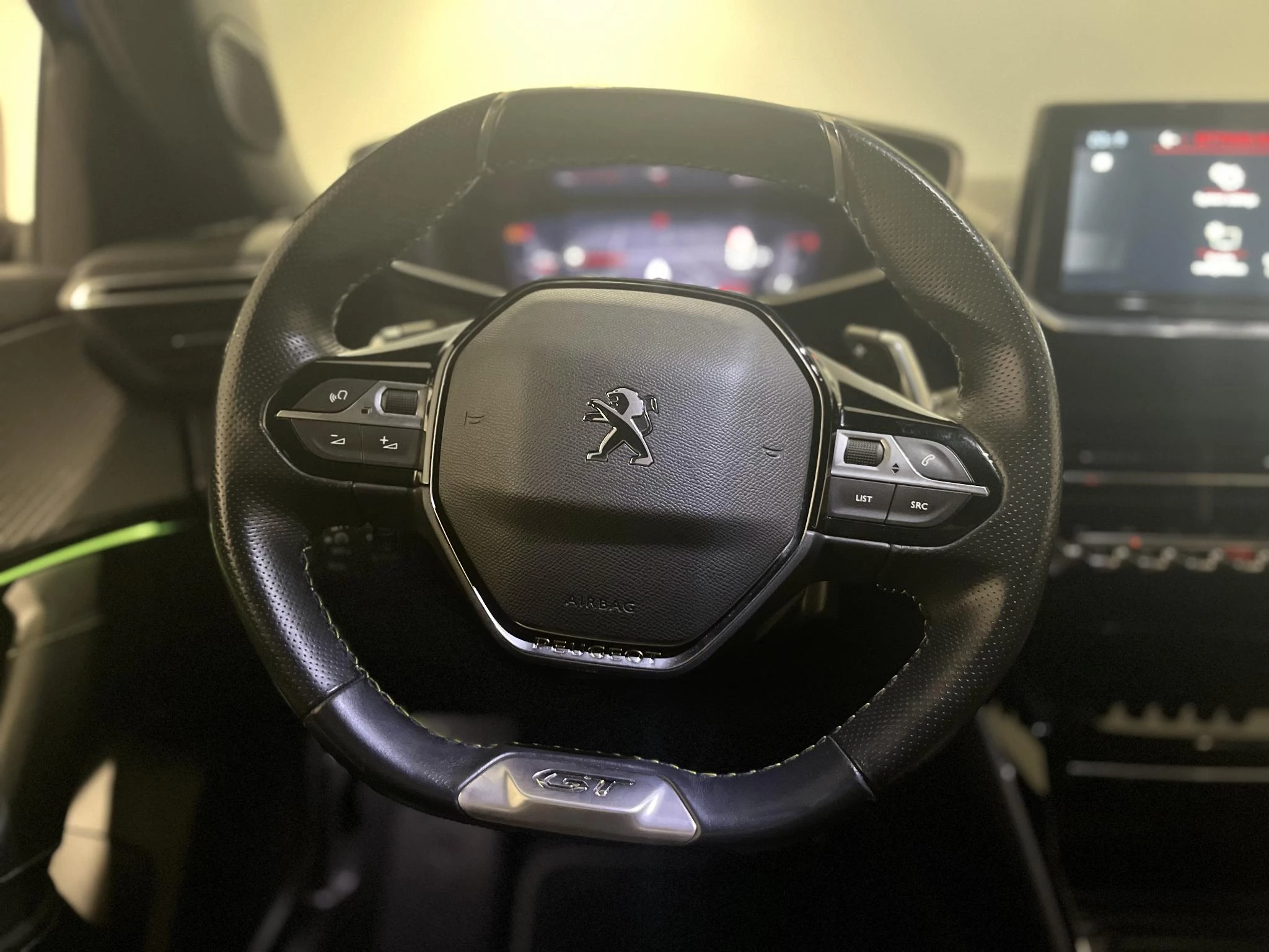 Peugeot 2008 1.2 PureTech GT