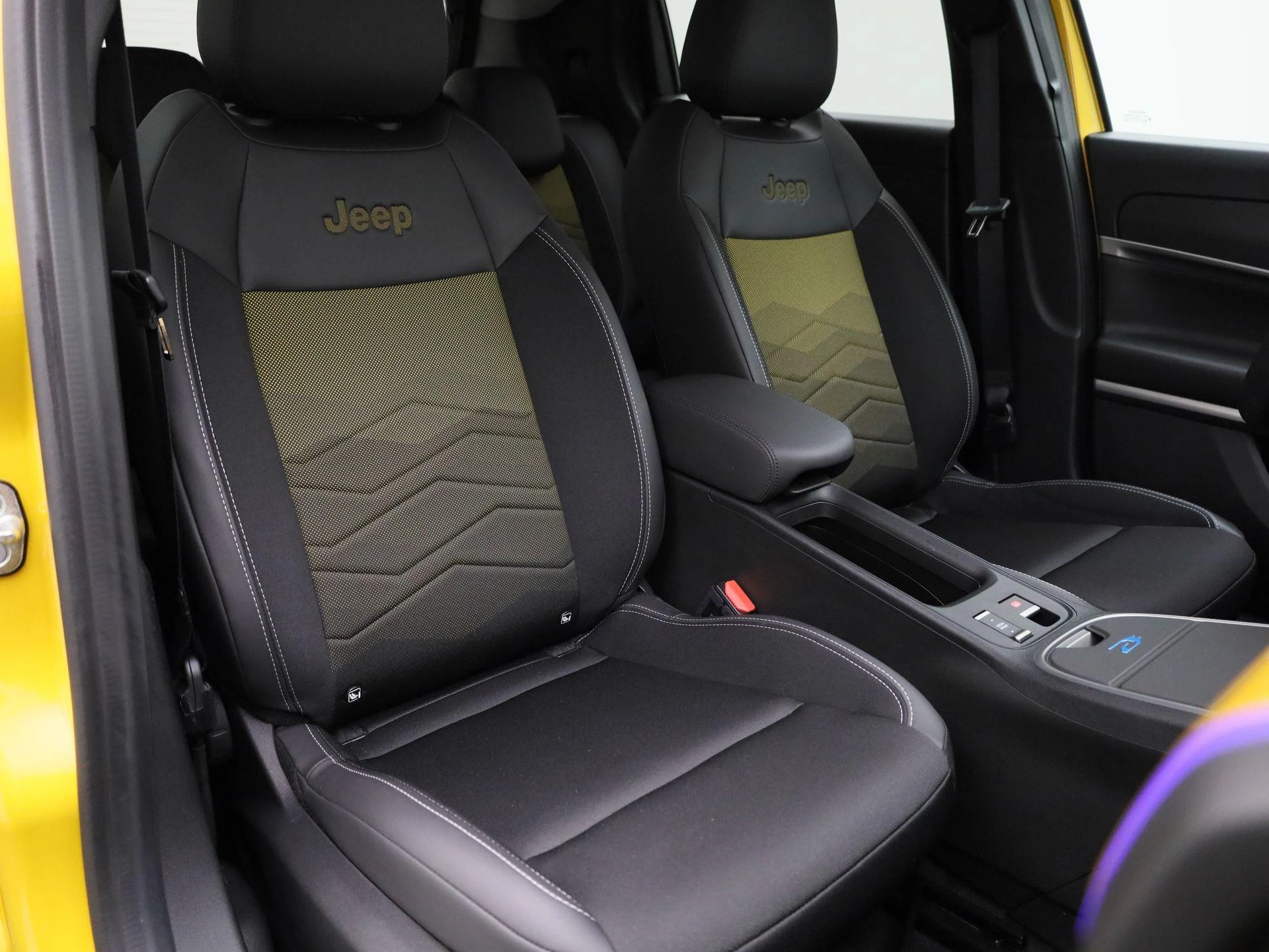 Jeep-Avenger-image-35