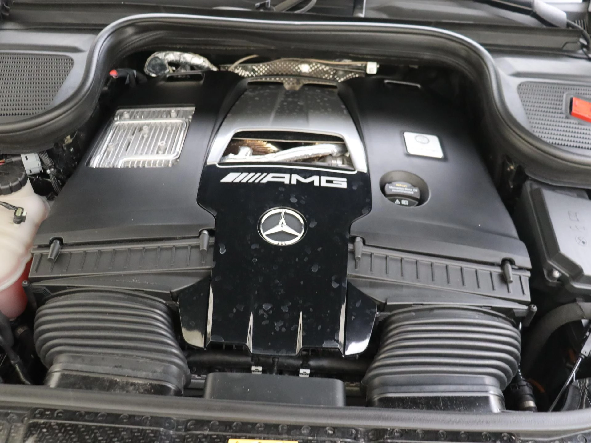 Mercedes-Benz-GLE-image-6