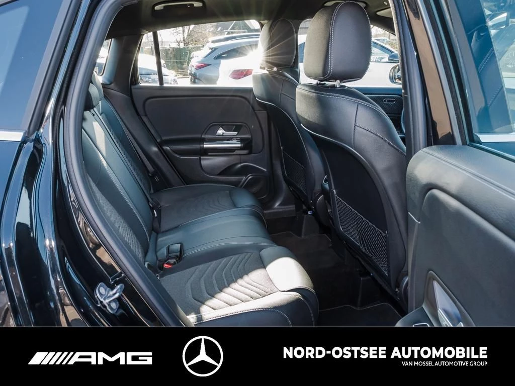 Mercedes-Benz GLA 200 PROGRESSIVE DISTRO NAVI AHK KAMERA SHZ ProgressiveC118 GLA 200 PROGRESSIVE DISTRO NAVI AHK KAMERA SHZ Progressive