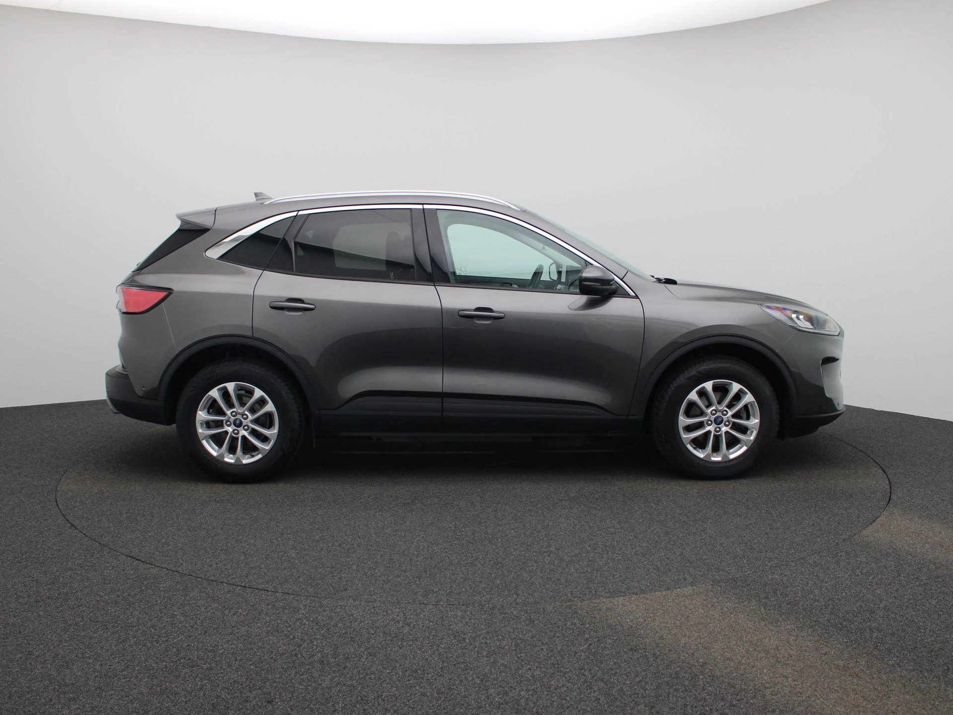 Ford Kuga 2.5i PHEV Aut. 165kW Titanium