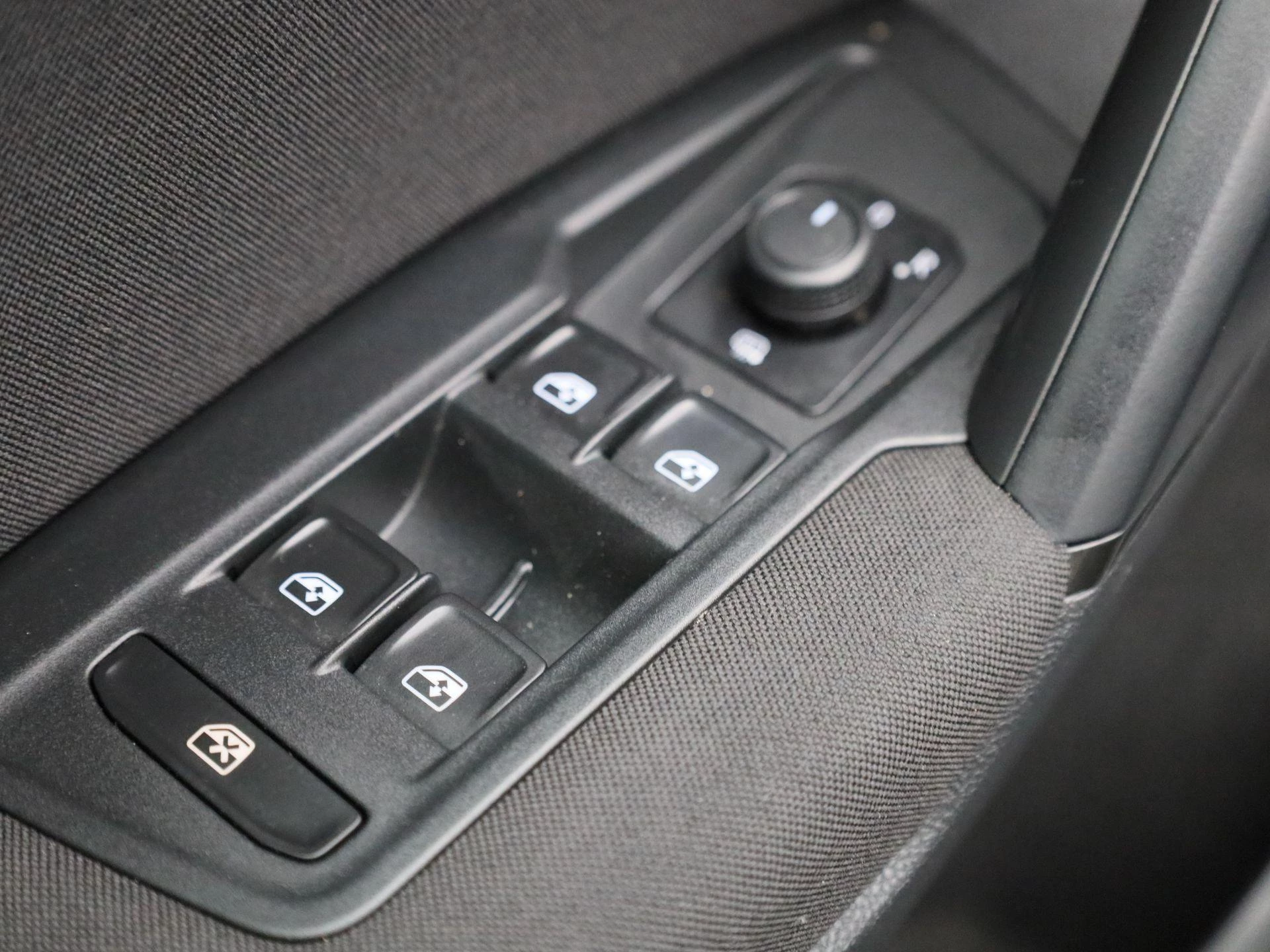 Volkswagen Tiguan 1.5 TSI Comfortline Business 131 PK|