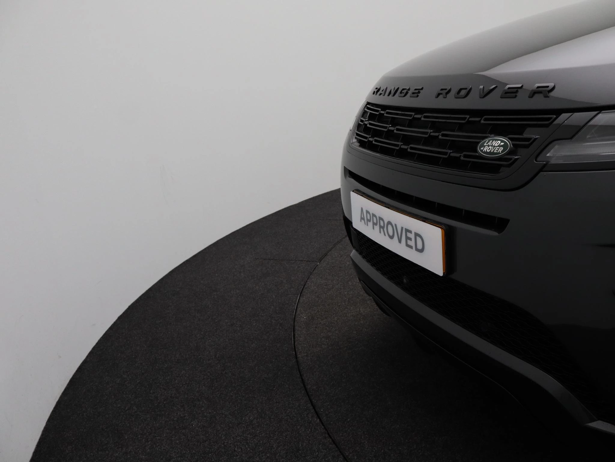 Land Rover-Range Rover Evoque-image-39