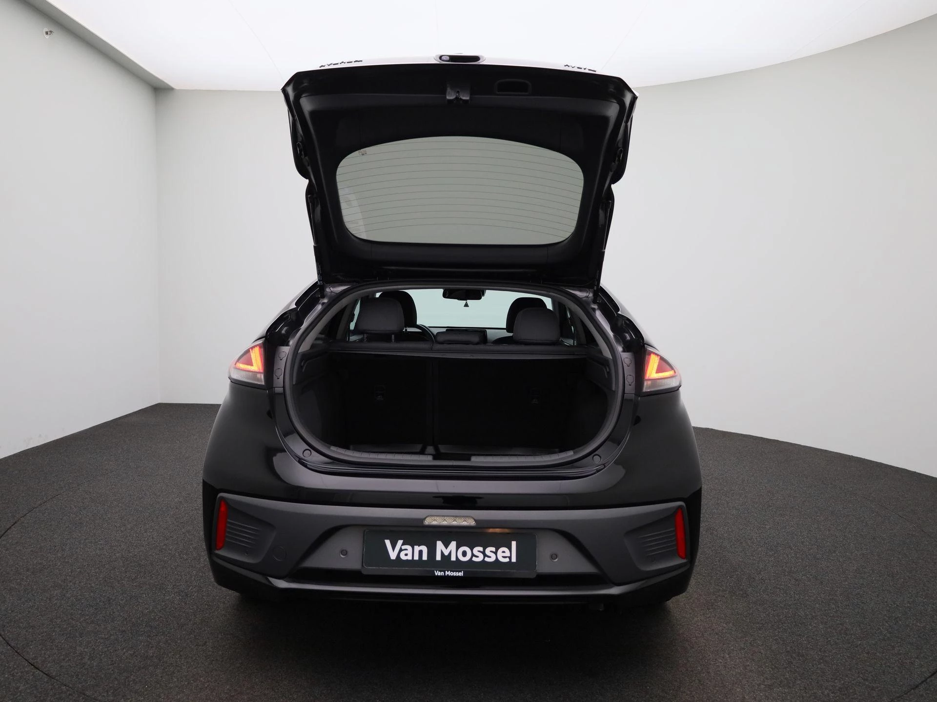 Hyundai IONIQ 1.6 GDi i-Motion - Plus