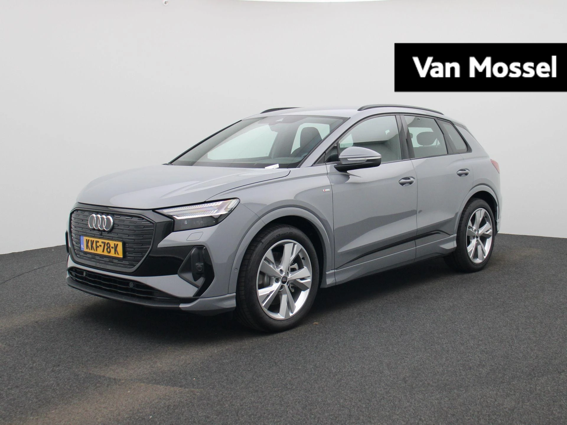 Audi-Q4 e-tron-image-0