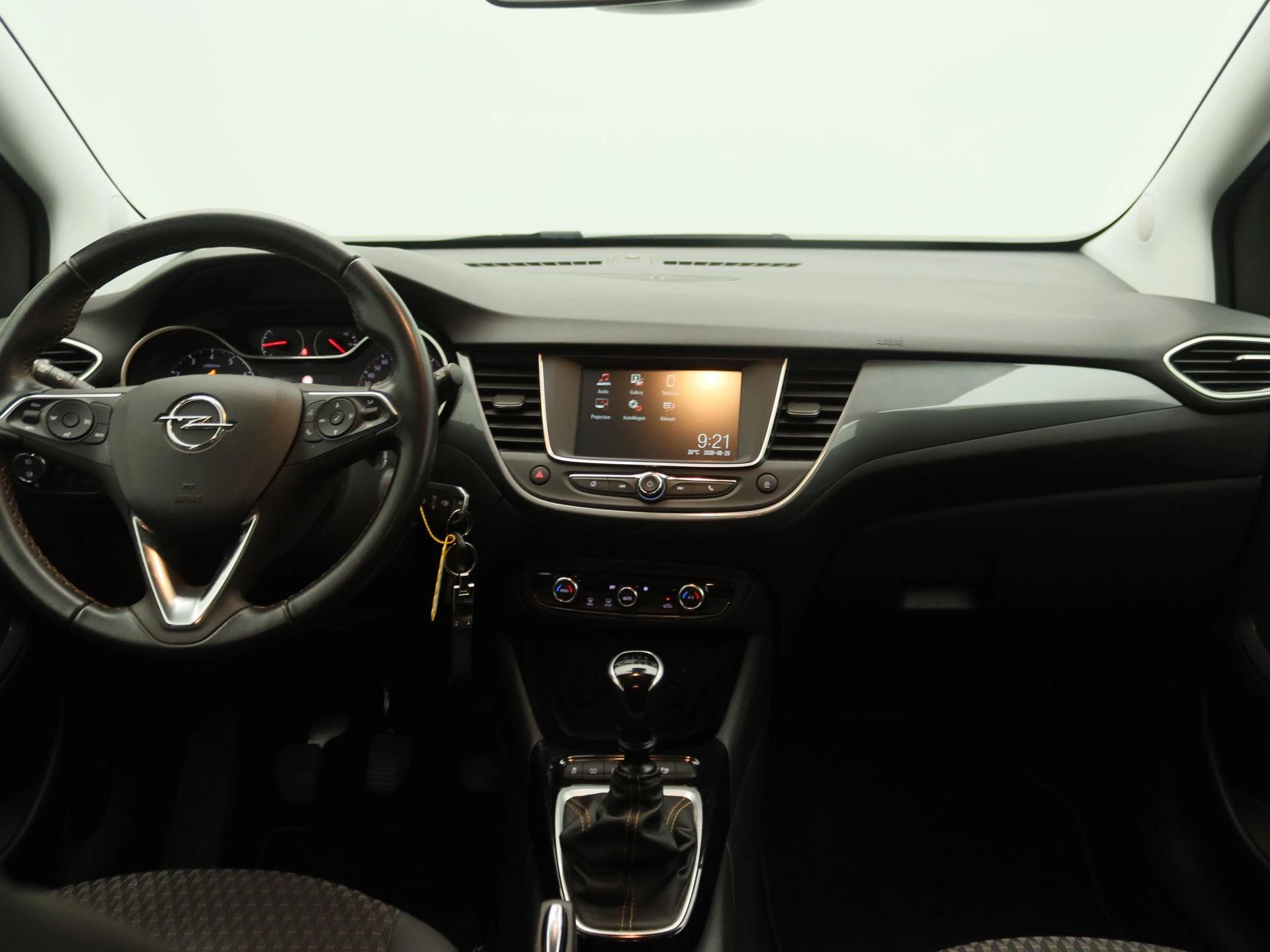 Opel-Crossland X-image-7