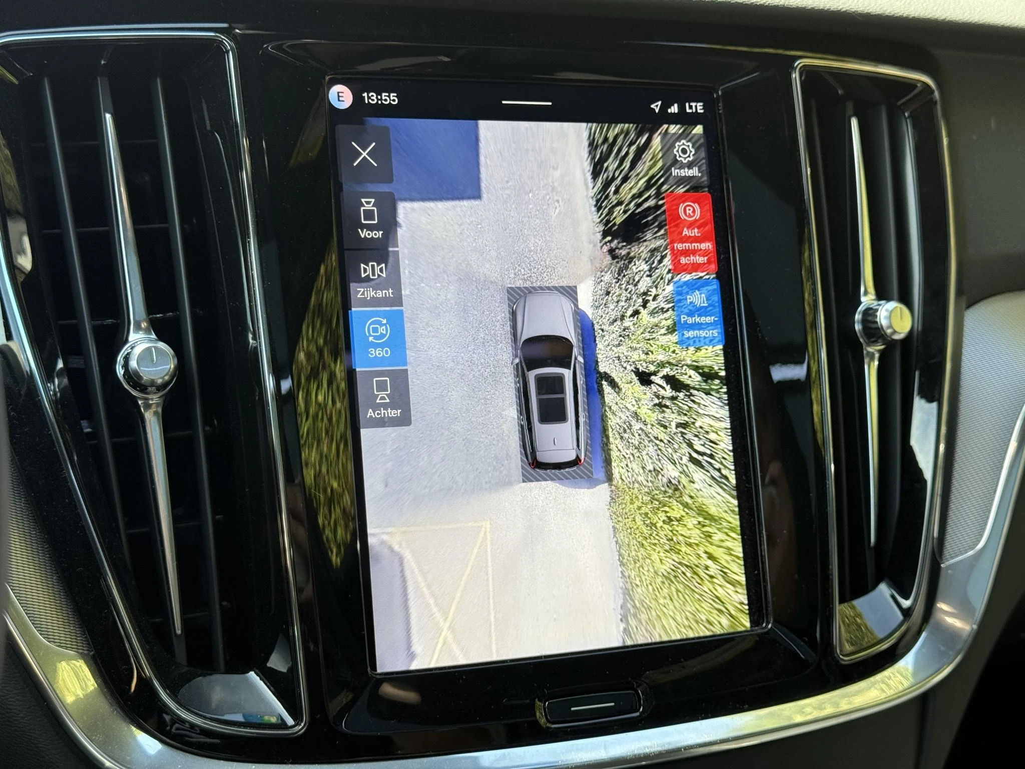 Volvo-V60-image-29