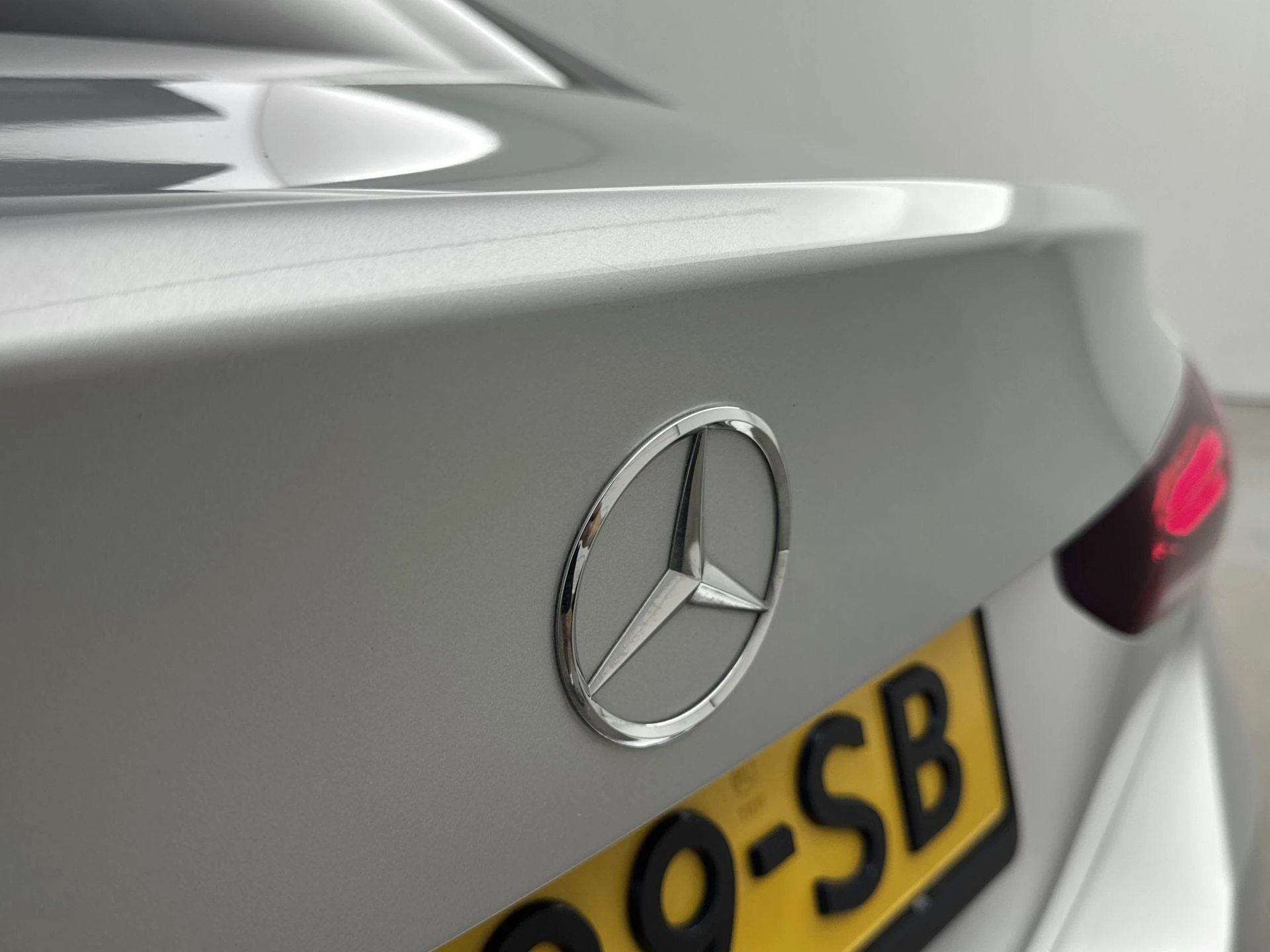 Mercedes-Benz A-Klasse 250 e Business Solution AMG Limited
