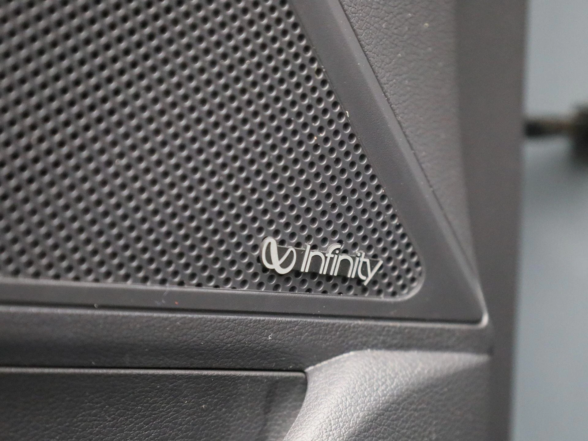 Hyundai-IONIQ-image-31