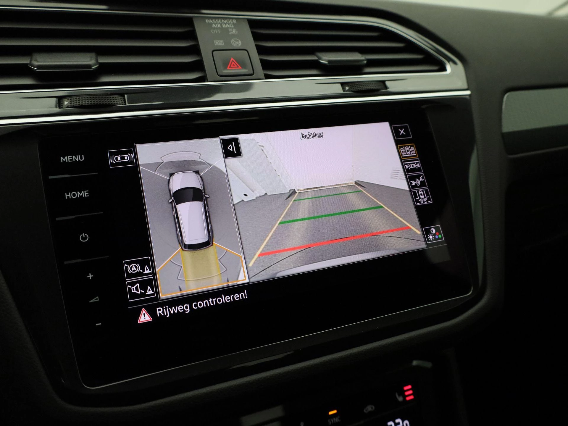 Volkswagen-Tiguan-image-17