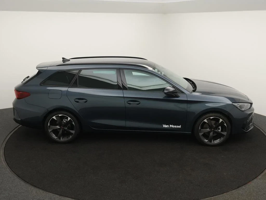 CUPRA-Leon Sportstourer-image-7