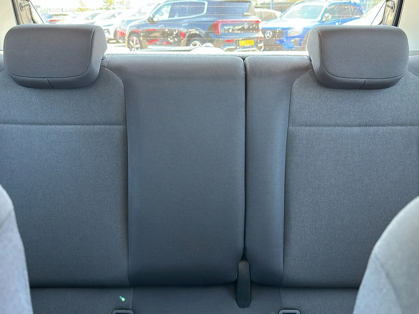 Volkswagen-up!-image-8
