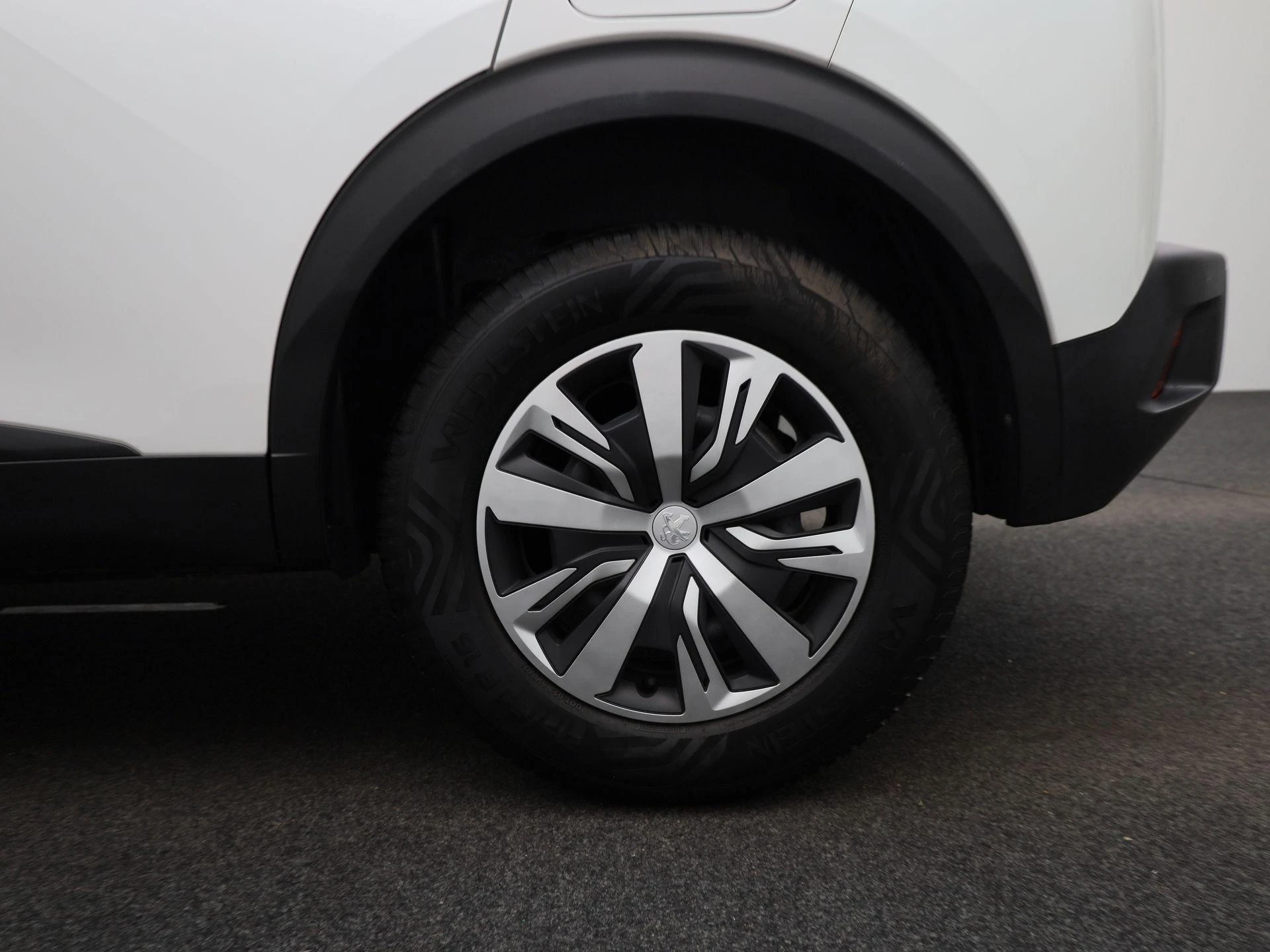 Peugeot 2008 1.2 PureTech Active Pack
