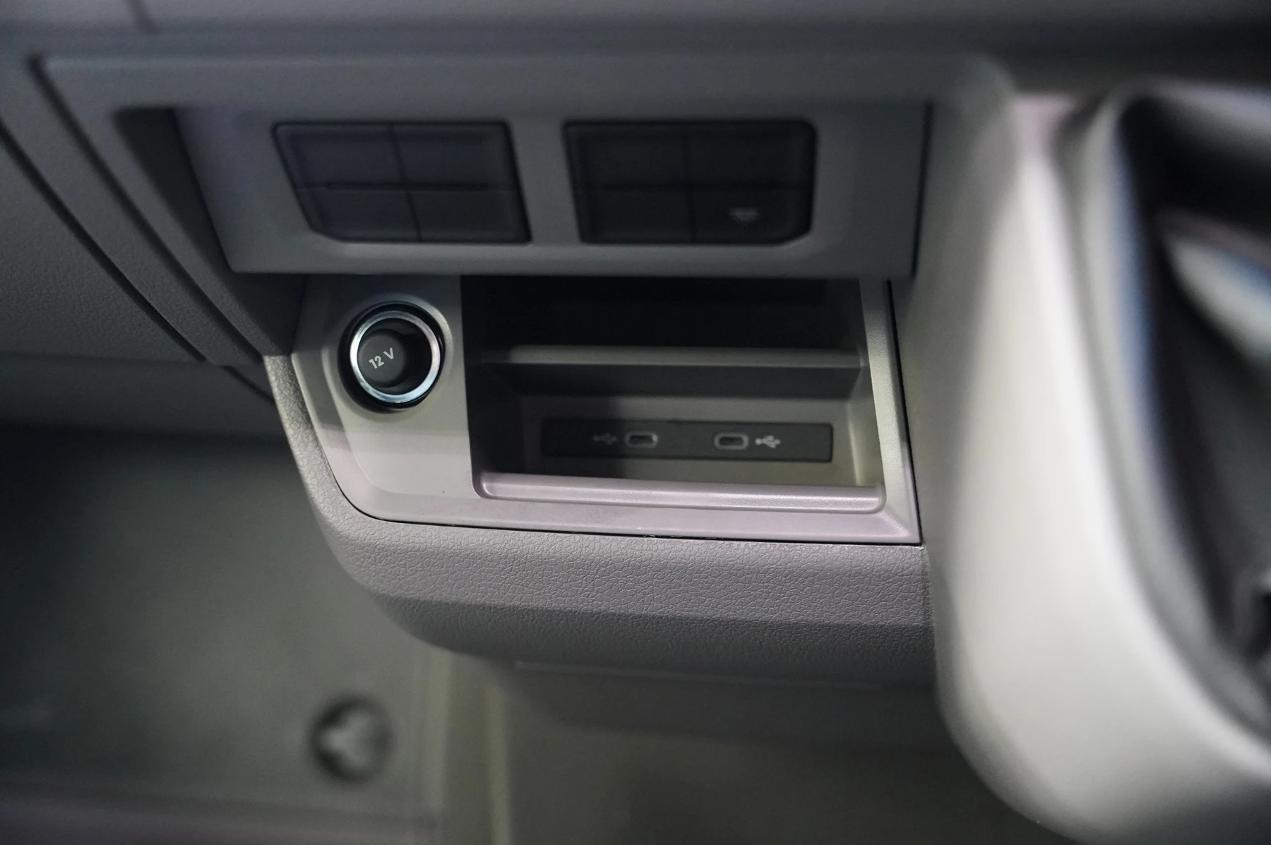 Volkswagen-Crafter-image-18