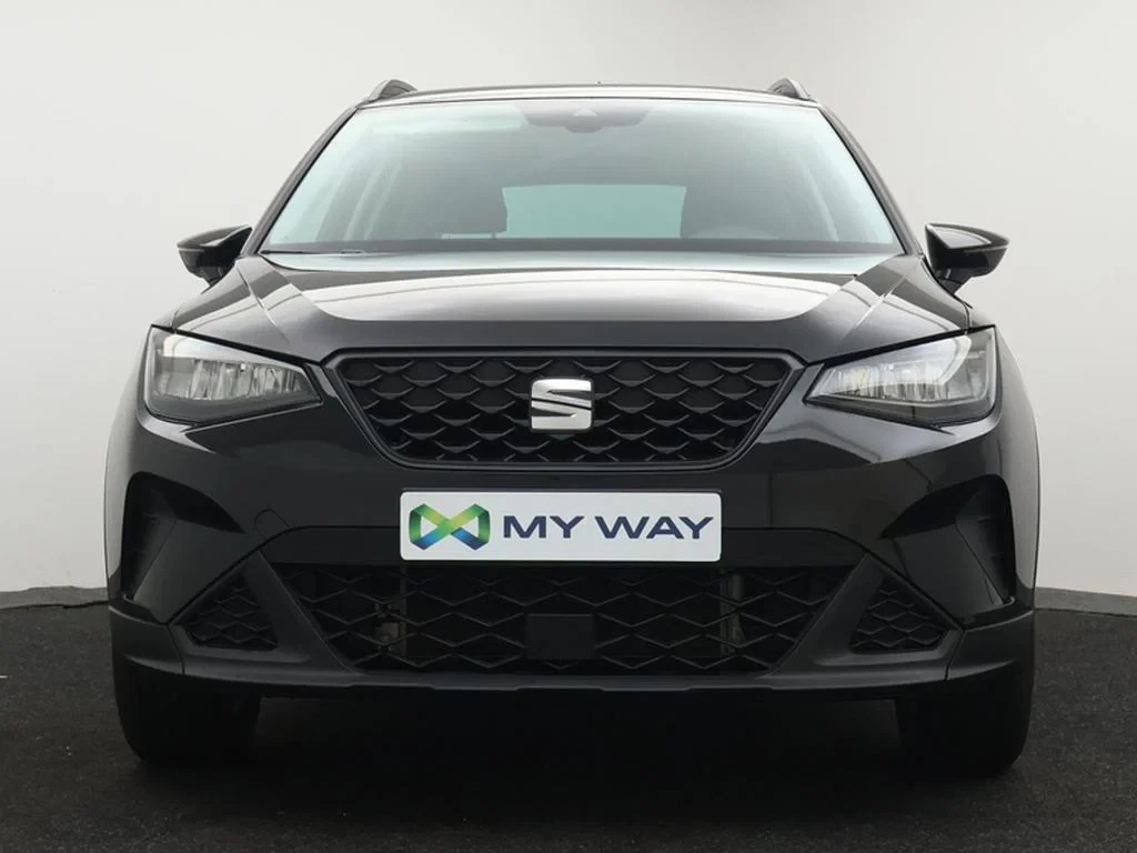 SEAT-Arona-image-5