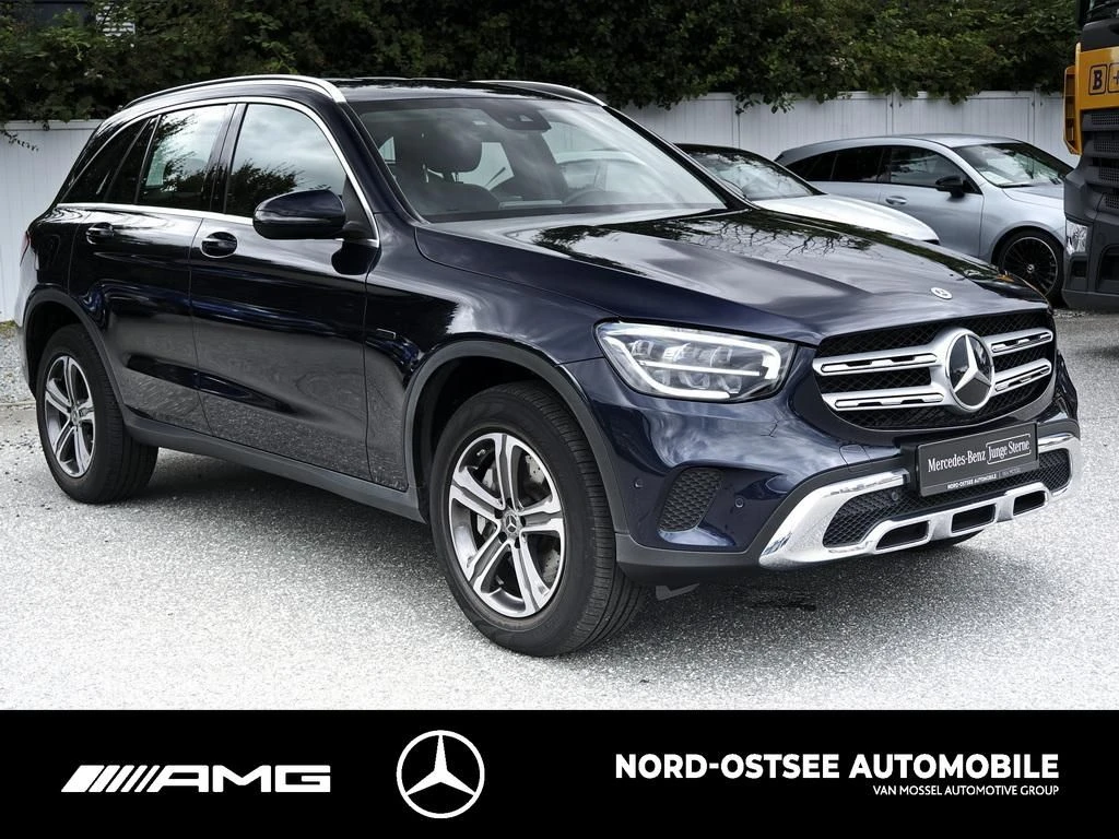 Mercedes-Benz GLC 300 de 4M KAMERA TEMPOMAT LED SITZHEIZUNG