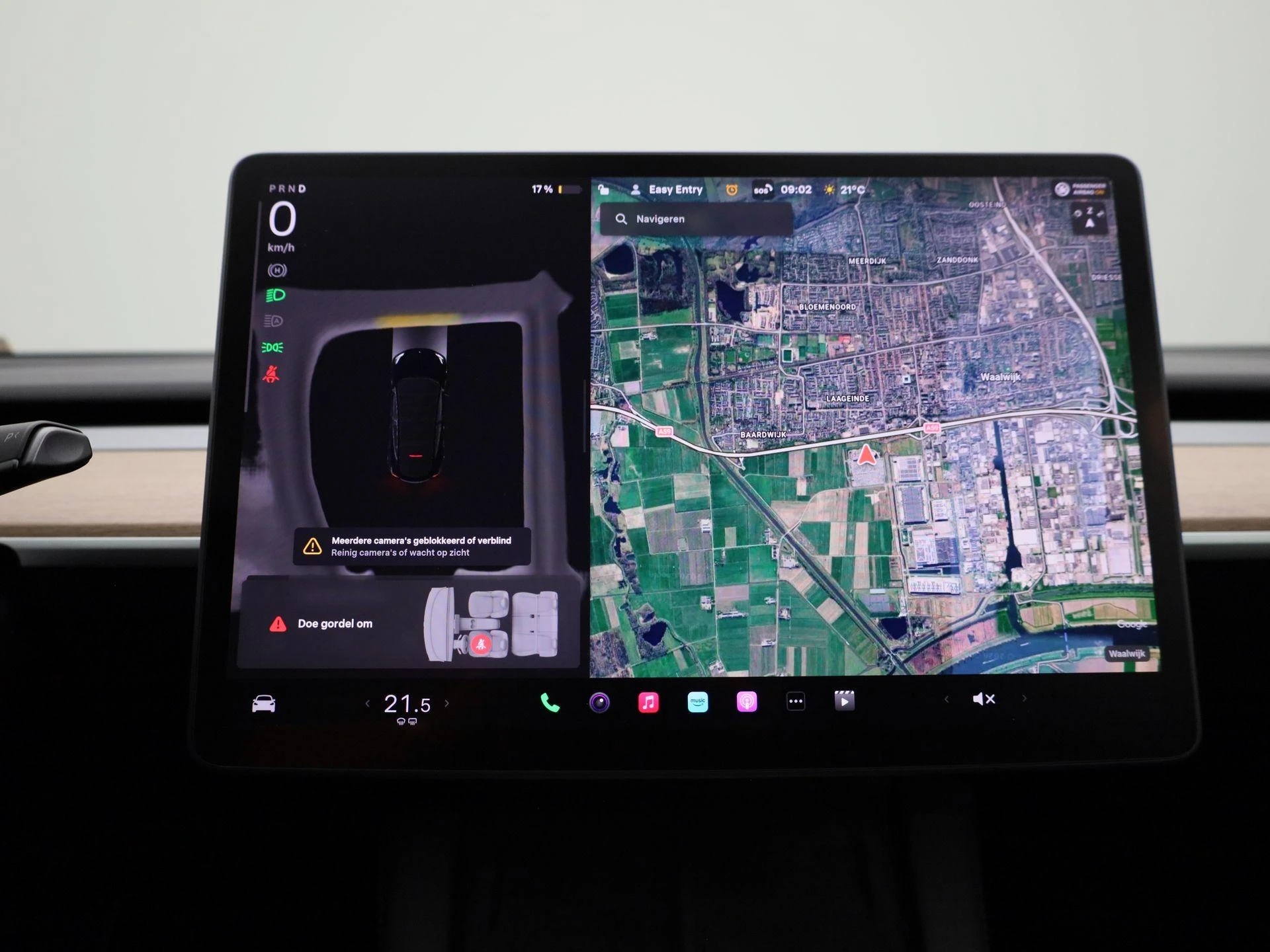 Tesla-Model Y-image-14