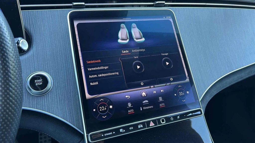 Mercedes-Benz-EQE-image-17