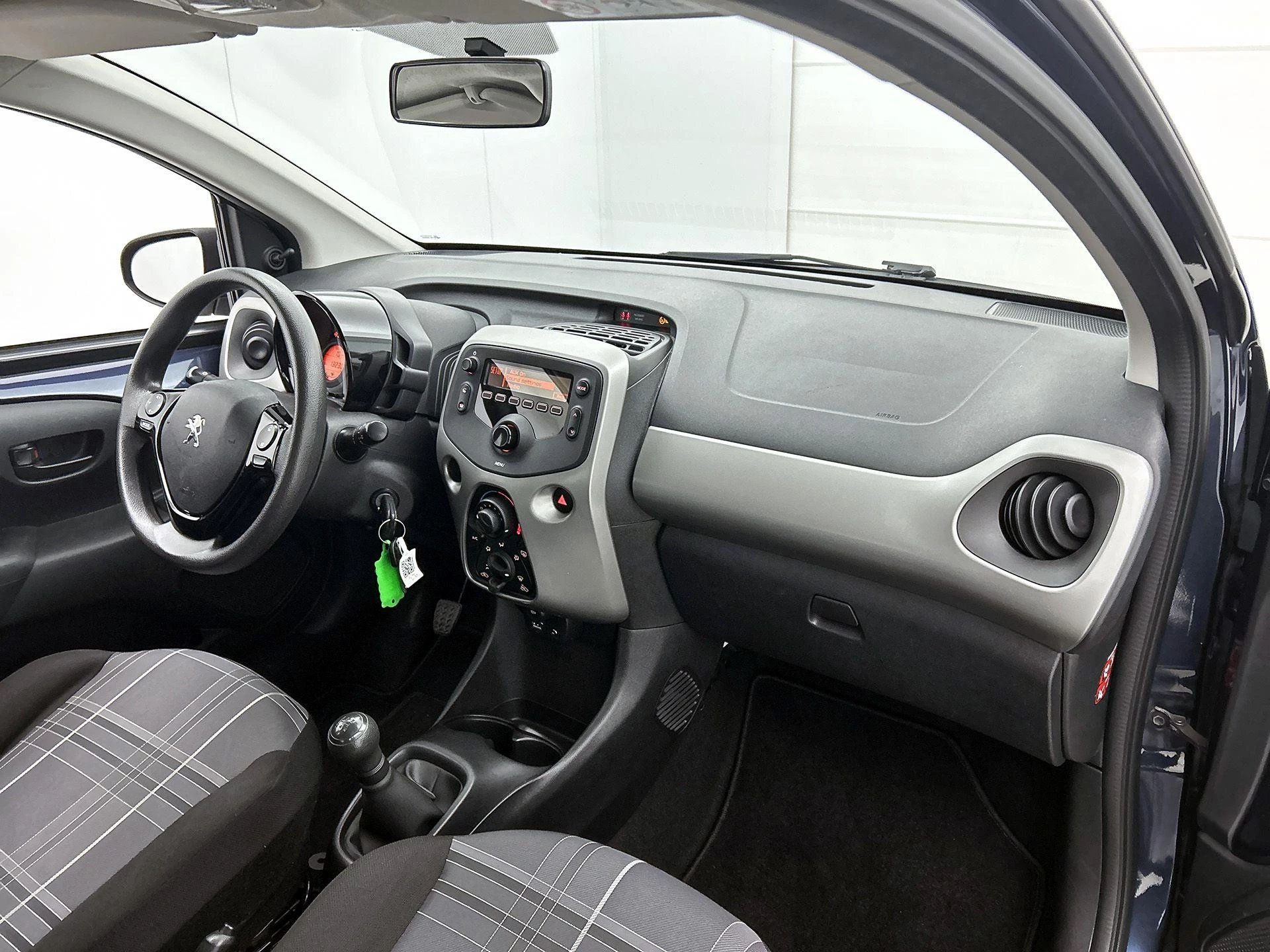Peugeot-108-image-11