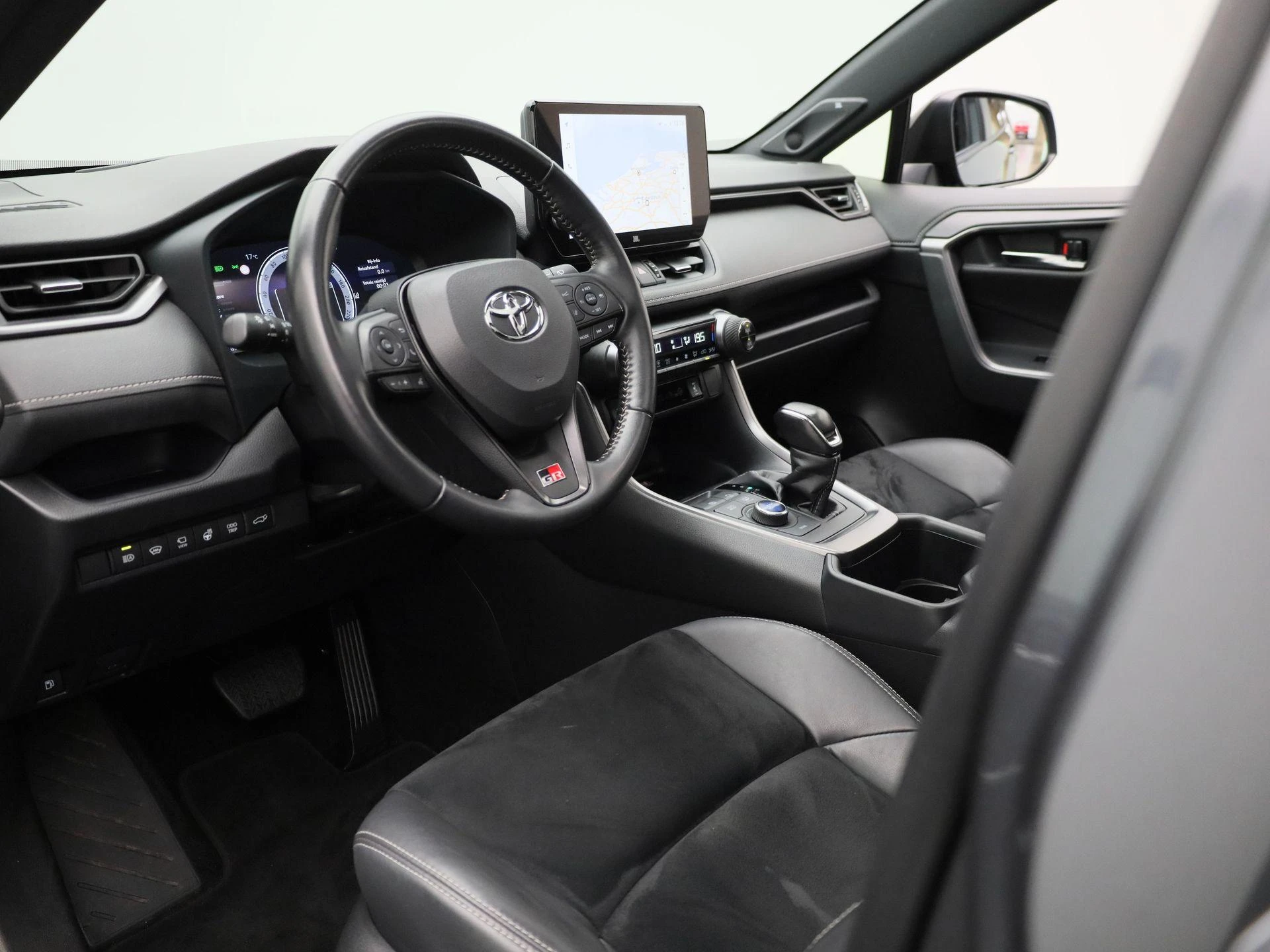Toyota-RAV4-image-17