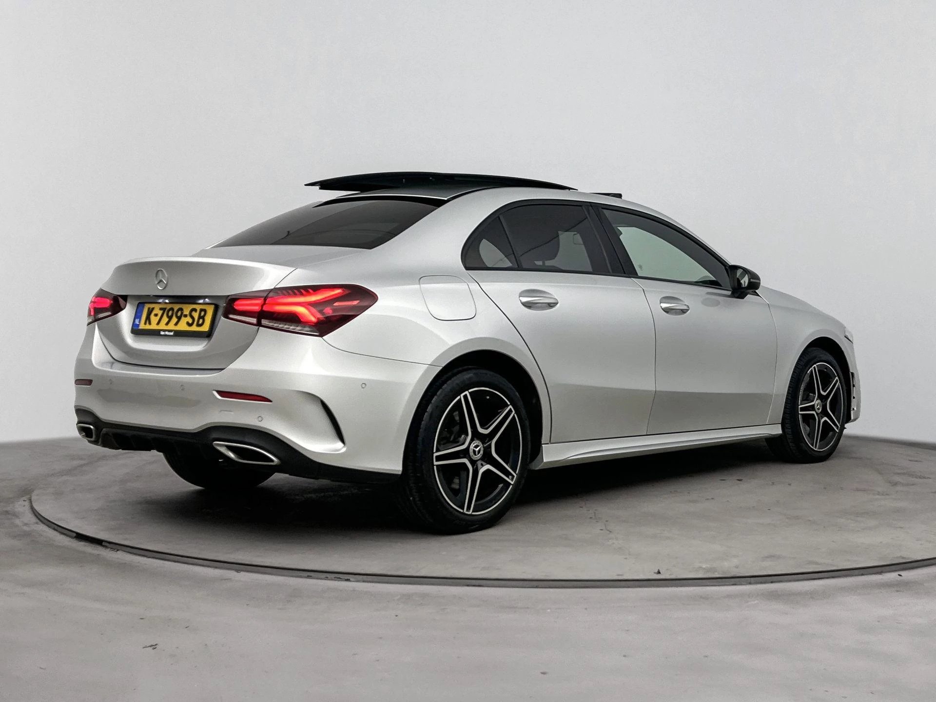 Mercedes-Benz A-Klasse 250 e Business Solution AMG Limited