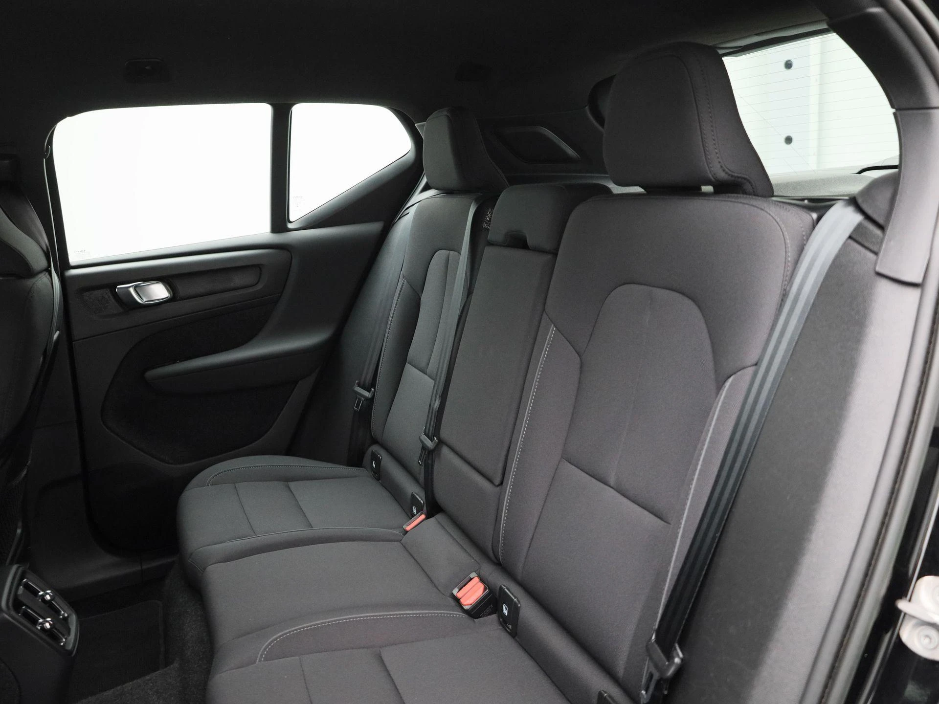 Volvo-XC40-image-11