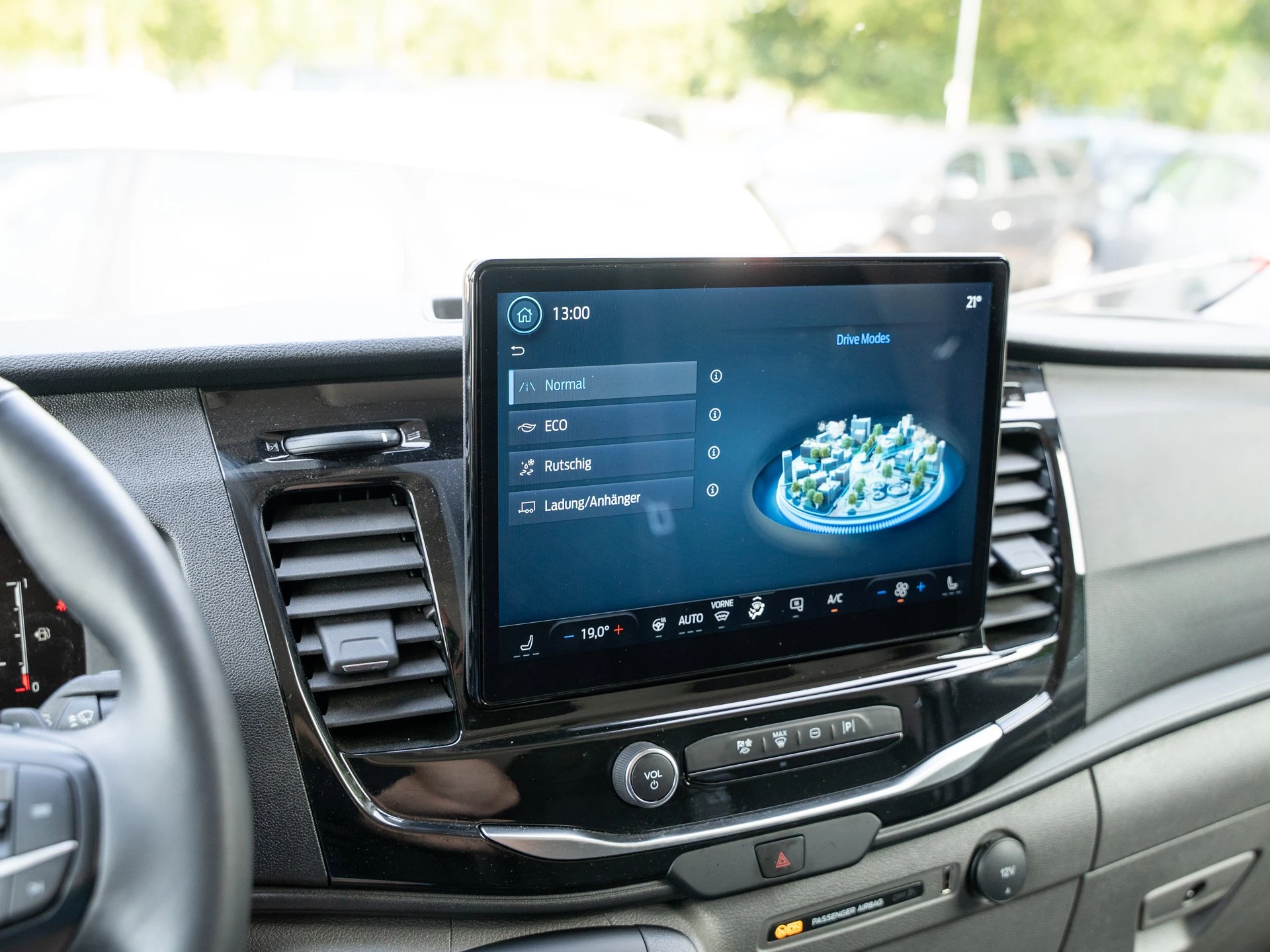 Ford-Transit-image-11