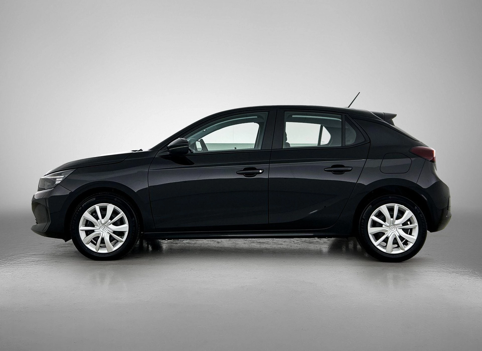 Opel-Corsa-image-1
