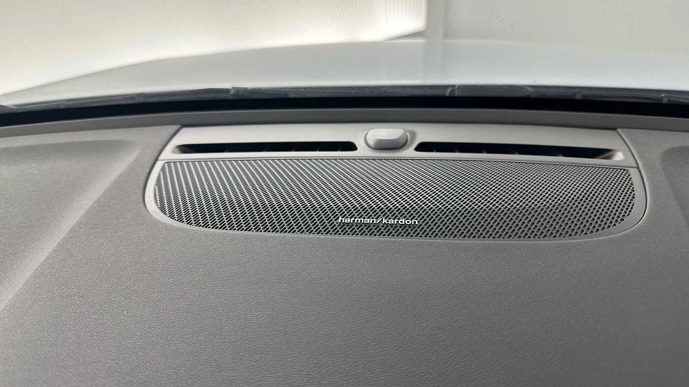 Volvo-XC40-image-17