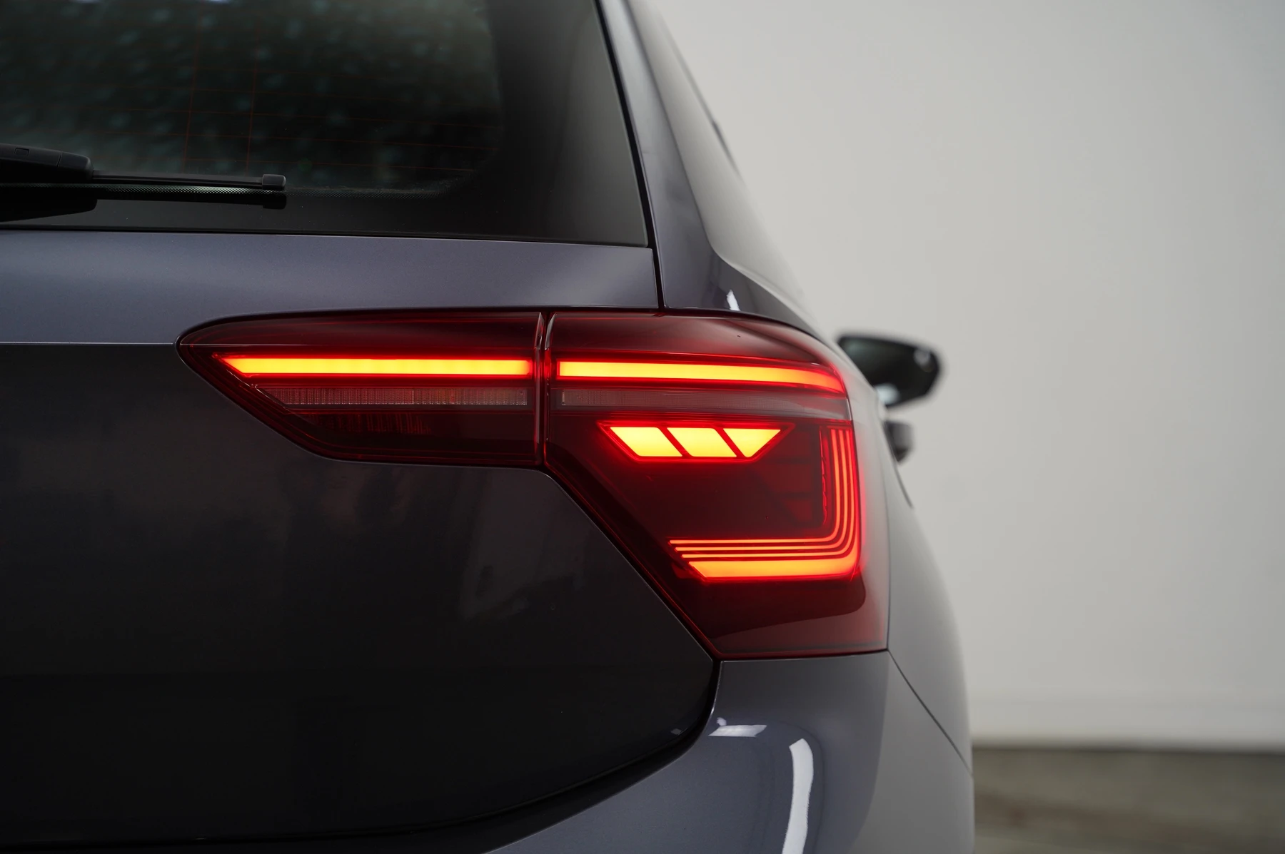 Volkswagen-Polo-image-31